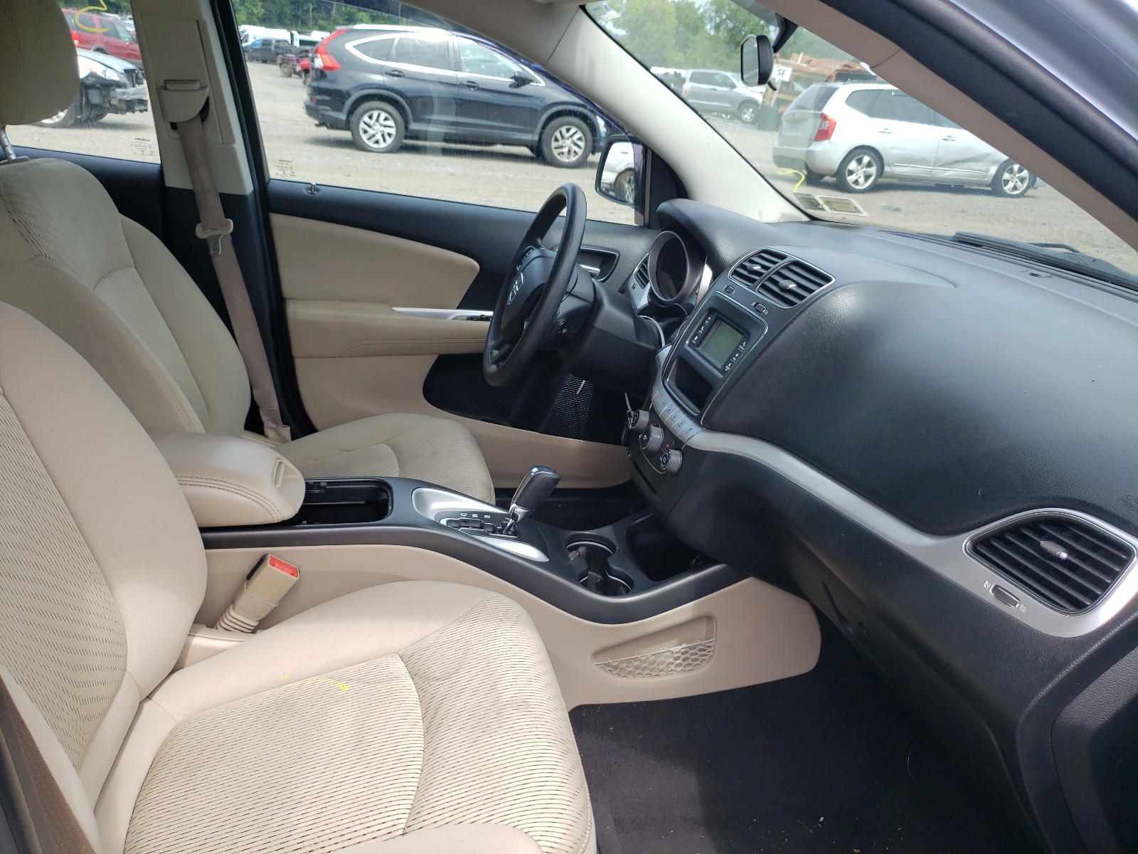Photo 5 from auction – 2013 DODGE JOURNEY SE with VIN 3C4PDCAB3DT557398