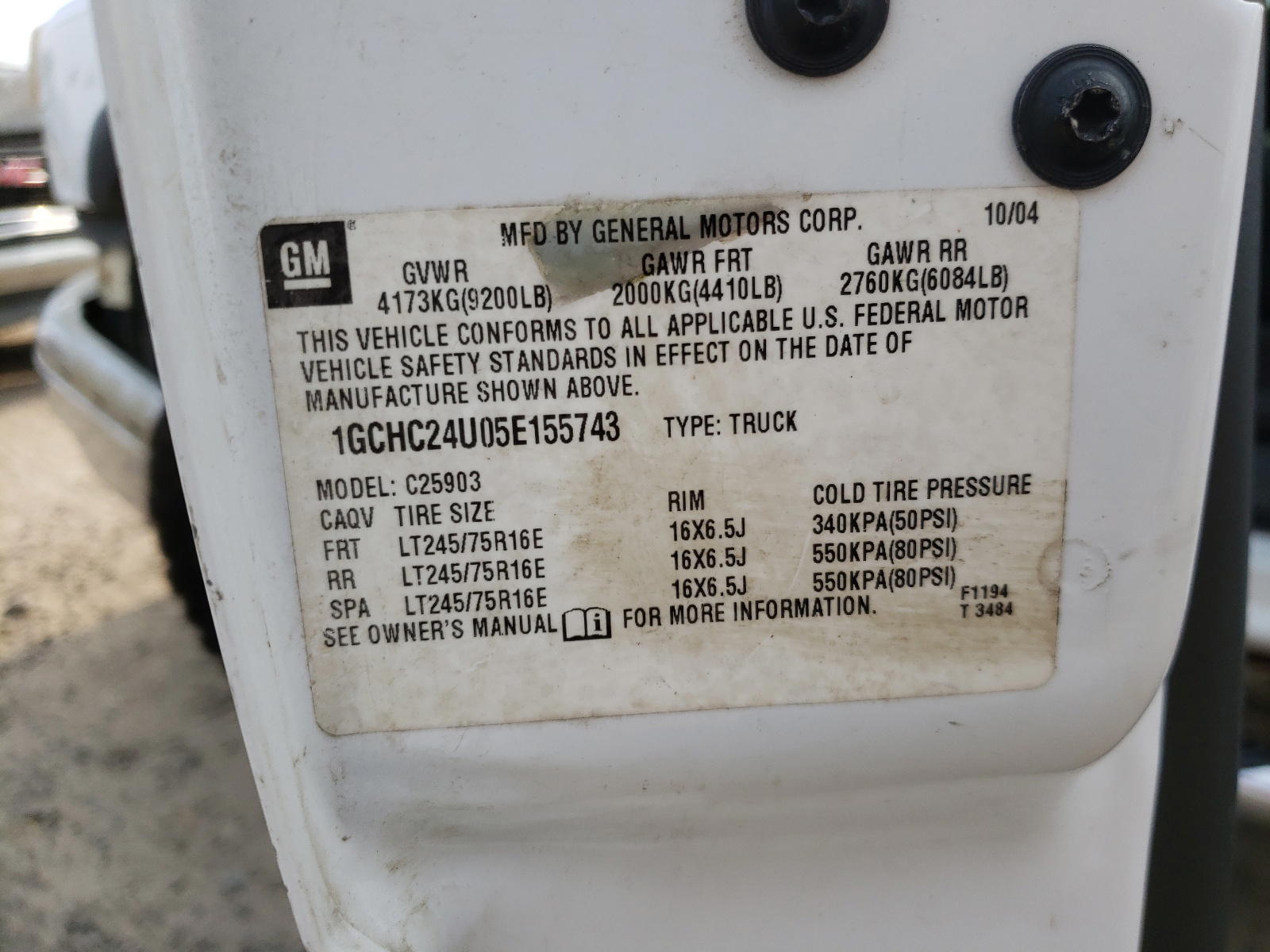 Photo 10 from auction – 2005 CHEVROLET SILVERADO with VIN 1GCHC24U05E155743
