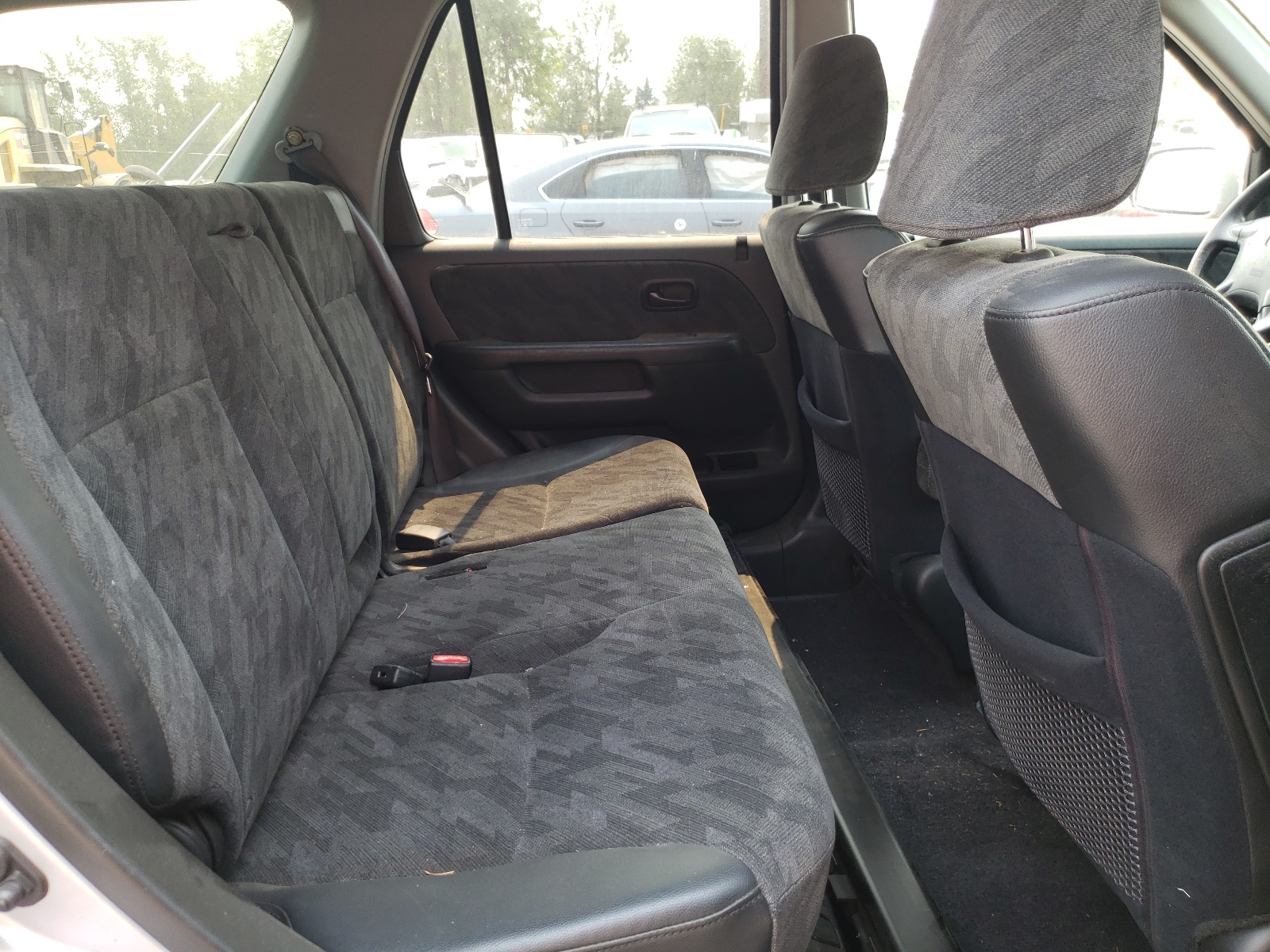 Photo 6 from auction – 2002 HONDA CR-V EX with VIN JHLRD78832C000769