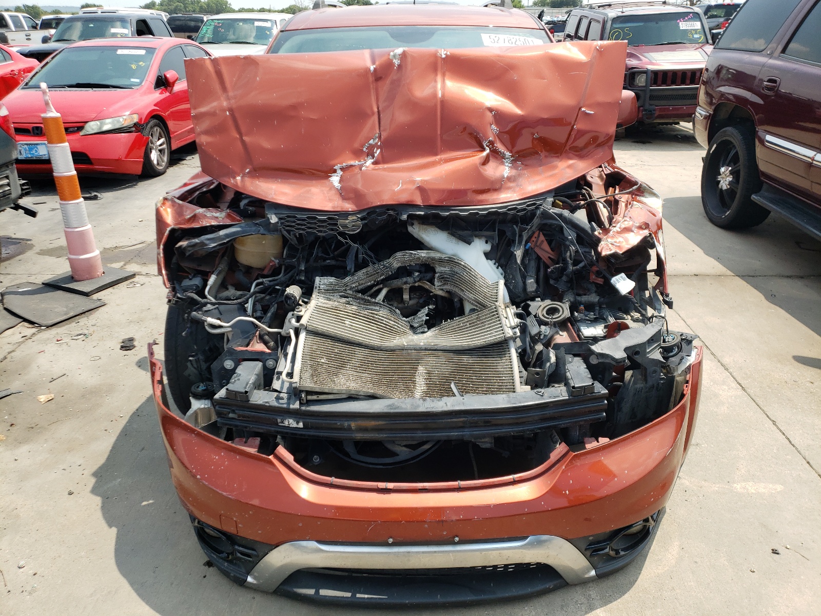 Photo 9 from auction – 2014 DODGE JOURNEY CR with VIN 3C4PDCGG0ET261551