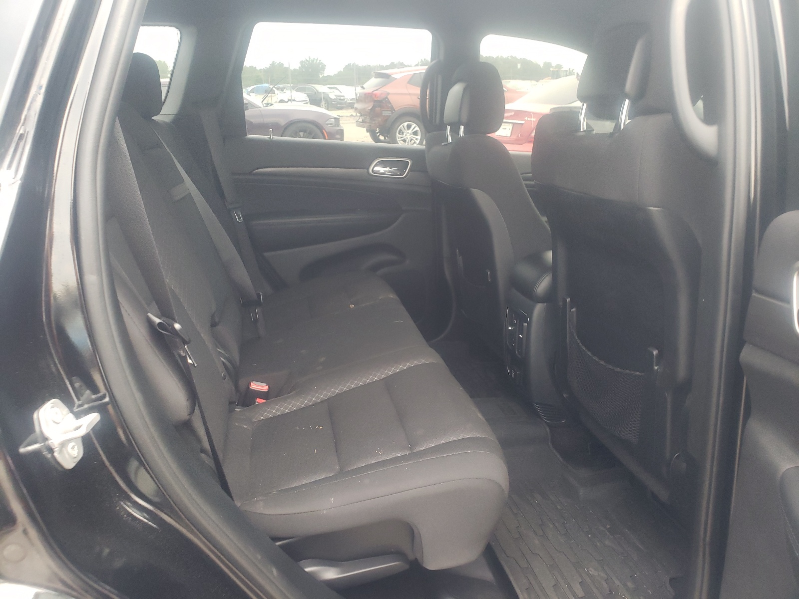 Photo 6 from auction – 2018 JEEP GRAND CHER with VIN 1C4RJFAG8JC444021
