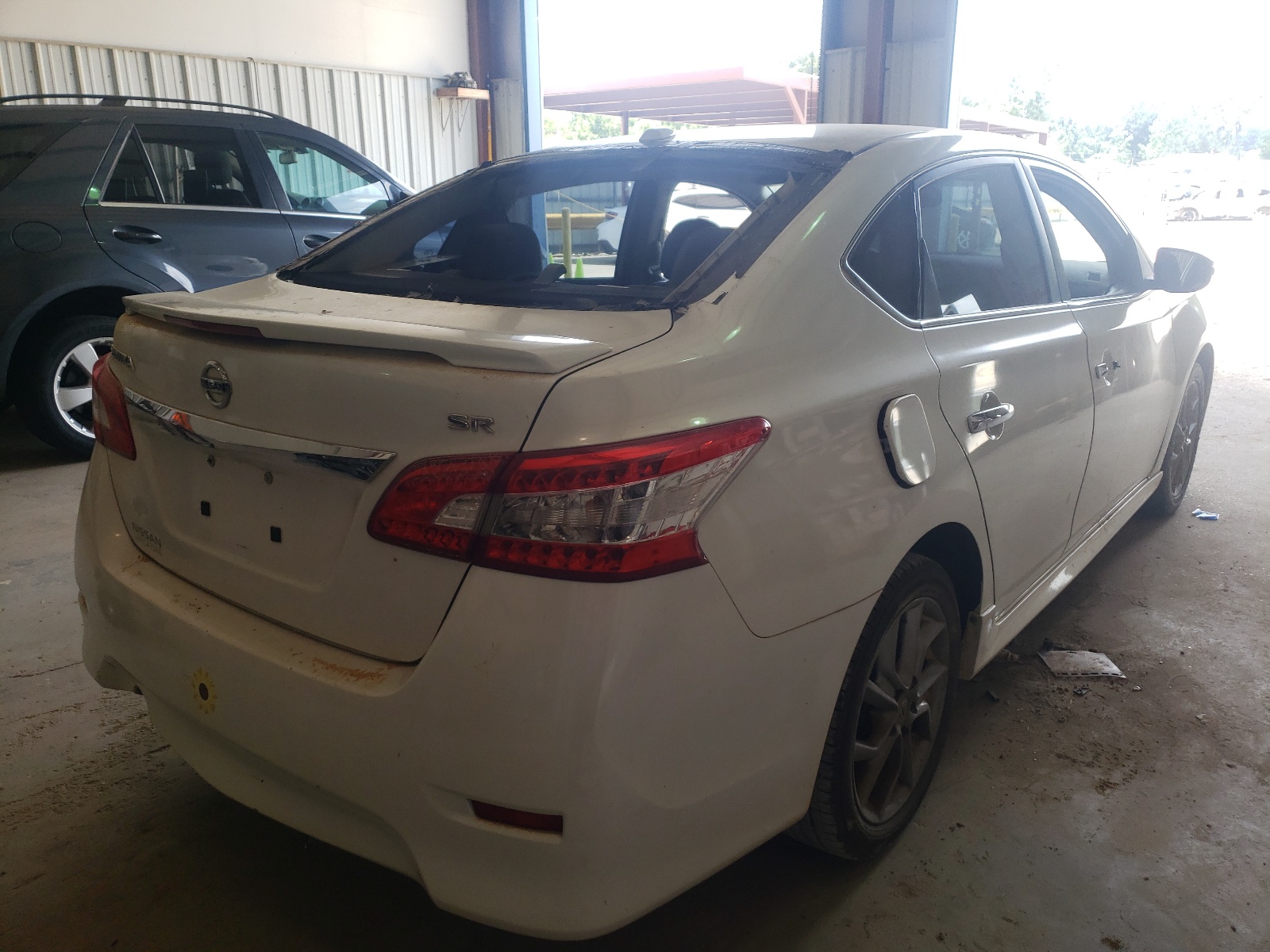 Photo 4 from auction – 2015 NISSAN SENTRA S with VIN 3N1AB7AP1FY353741