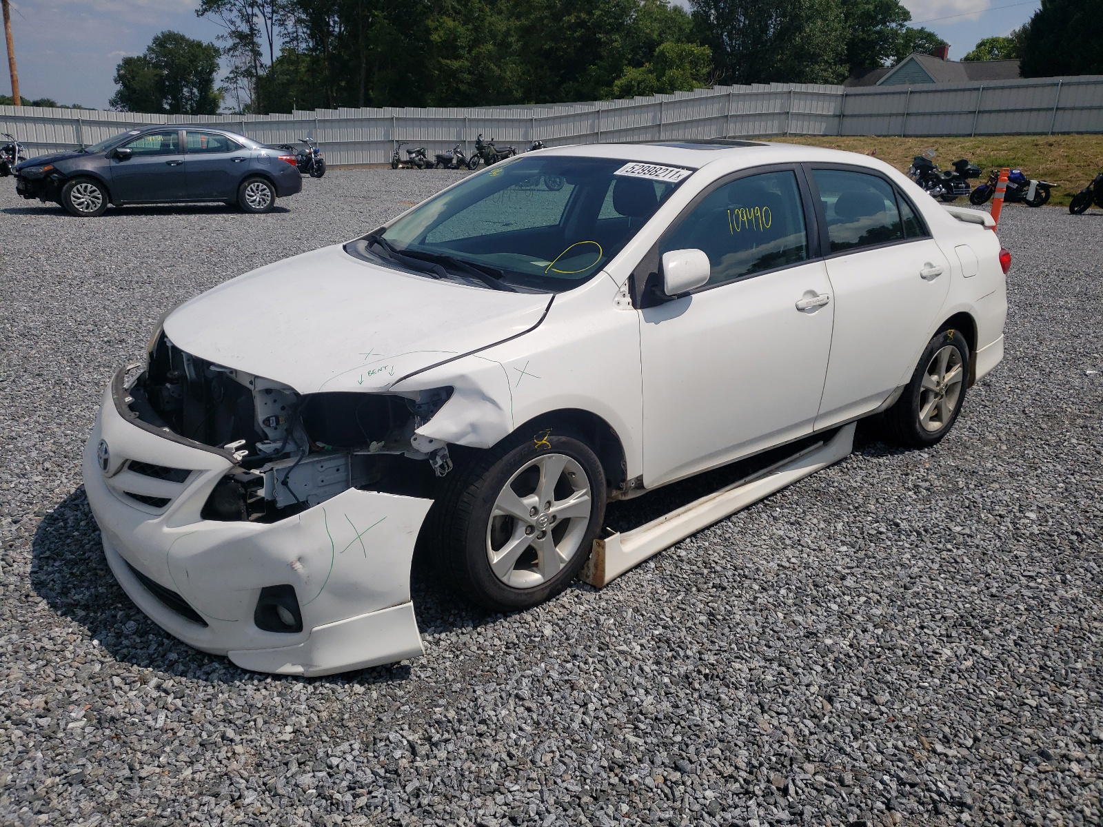 Photo 2 from auction – 2011 TOYOTA COROLLA BA with VIN 2T1BU4EE4BC663573