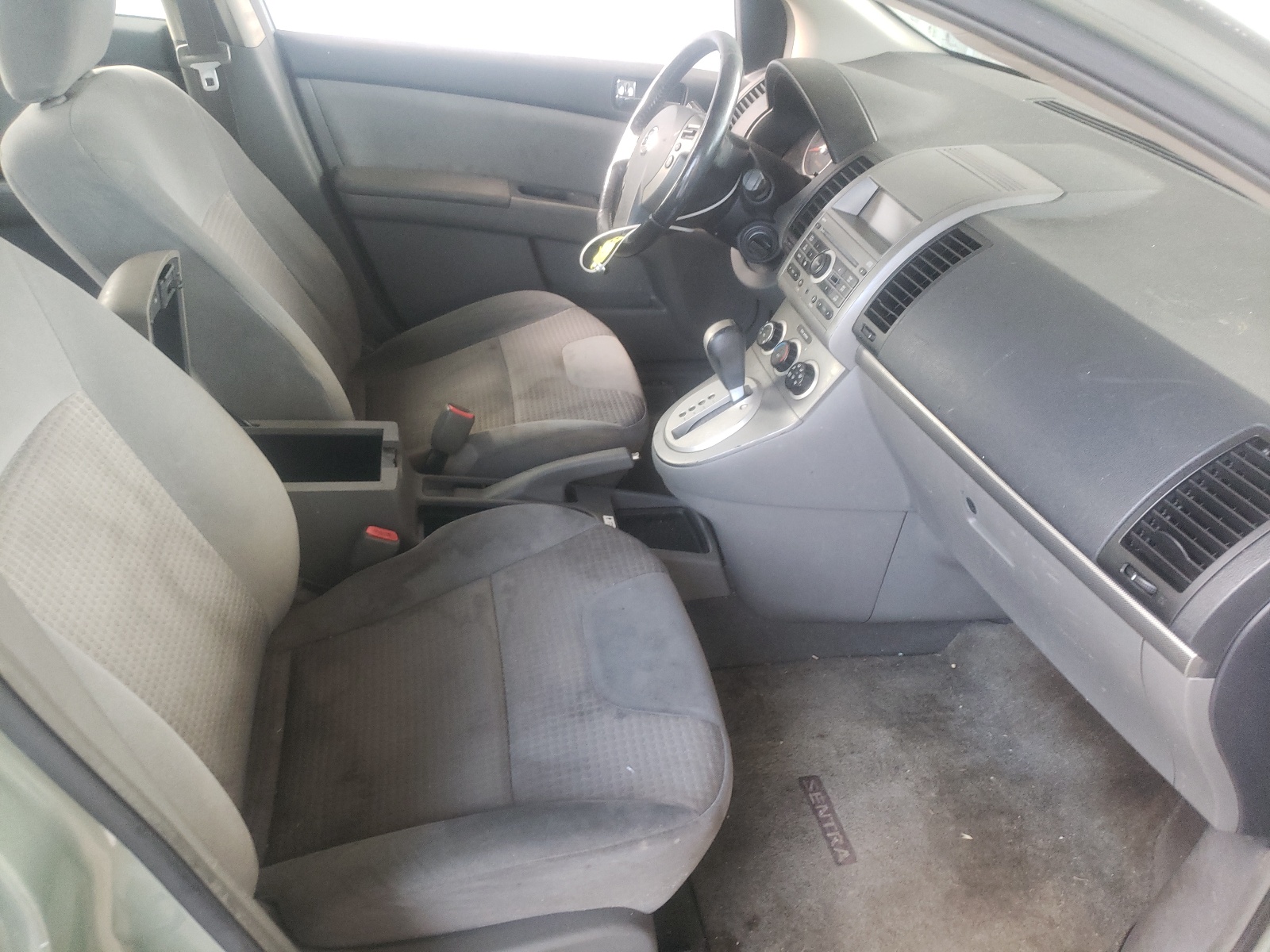 Photo 5 from auction – 2008 NISSAN SENTRA 2.0 with VIN 3N1AB61E58L688249