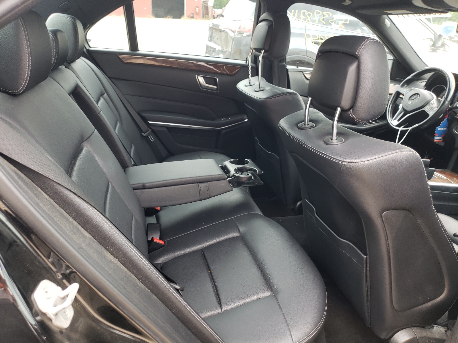 Photo 6 from auction – 2014 MERCEDES-BENZ E 350 4MAT with VIN WDDHF8JB6EA997044