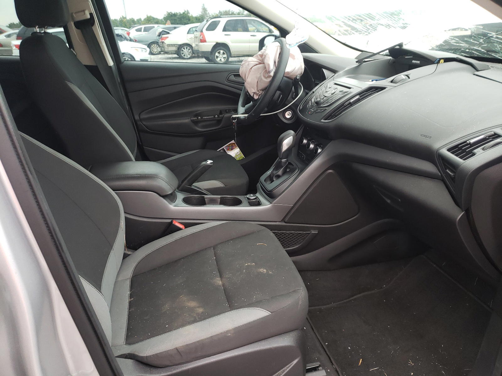 Photo 5 from auction – 2014 FORD ESCAPE S with VIN 1FMCU0F74EUD41757