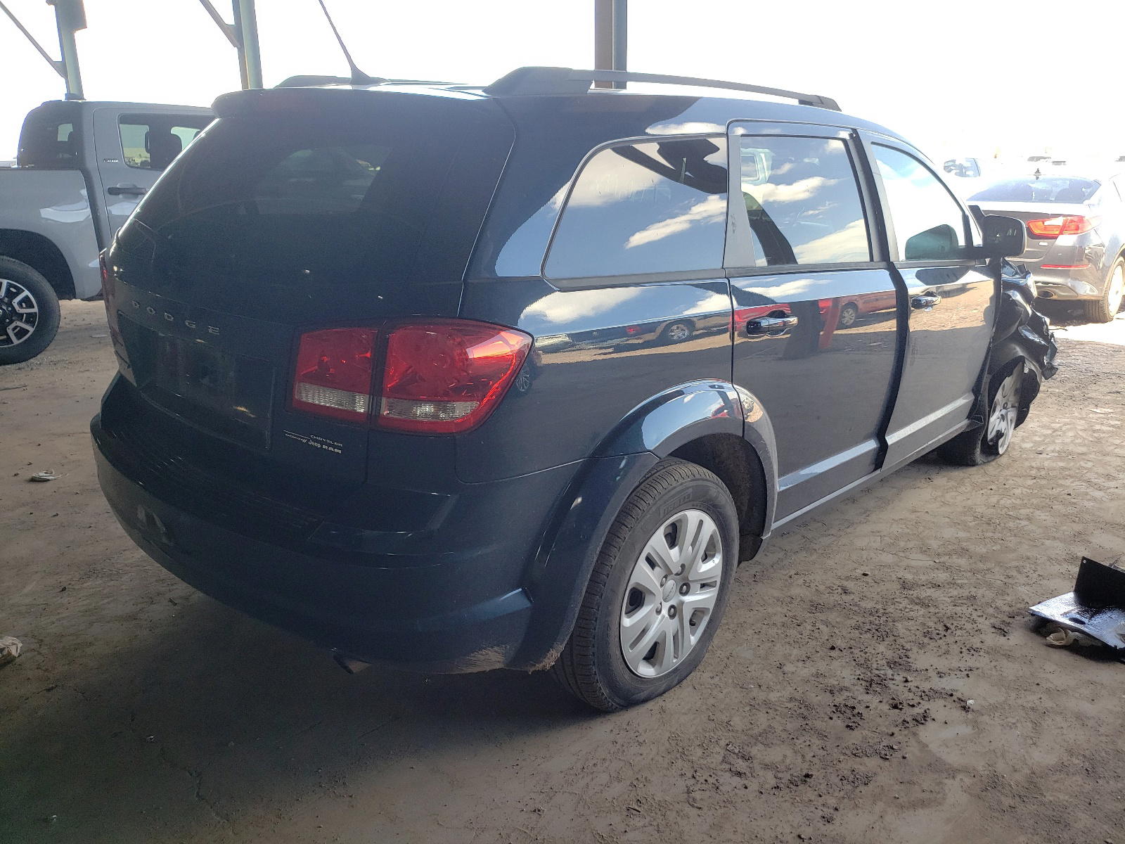 Photo 4 from auction – 2014 DODGE JOURNEY SE with VIN 3C4PDCAB7ET134843