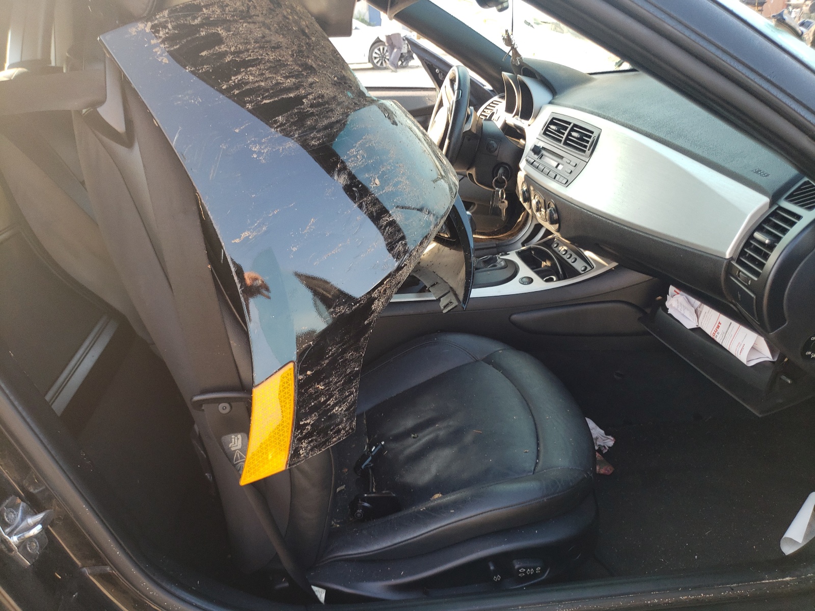 Photo 5 from auction – 2006 BMW Z4 3.0 with VIN 4USBU33516LW68316