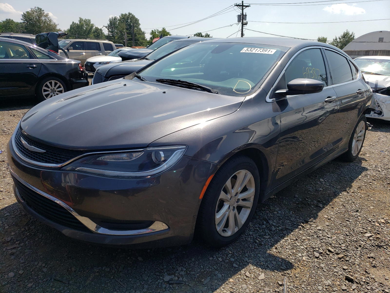 Photo 2 from auction – 2016 CHRYSLER 200 LIMITE with VIN 1C3CCCAB7GN117792