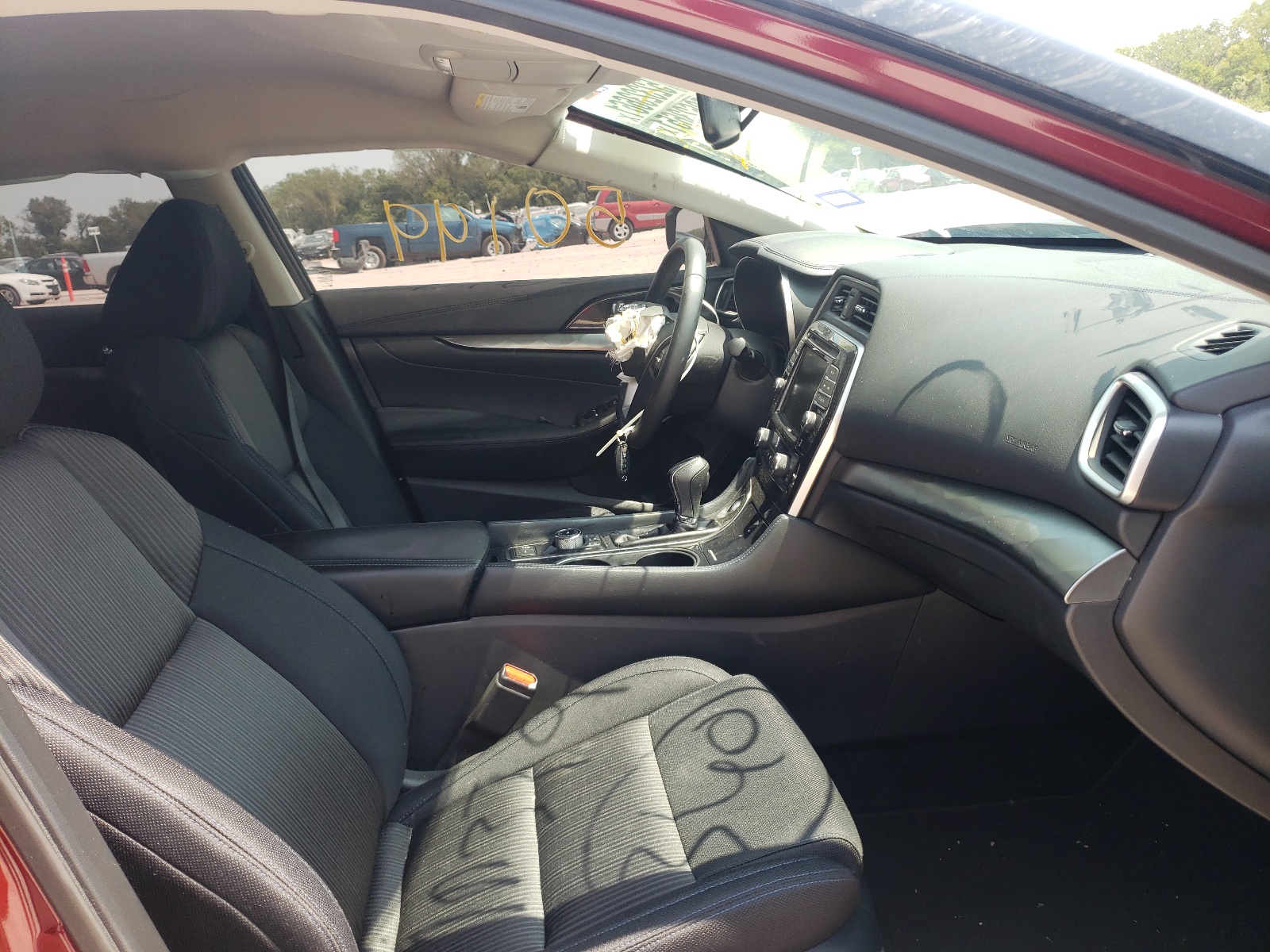 Photo 5 from auction – 2019 NISSAN MAXIMA S with VIN 1N4AA6AV0KC379037