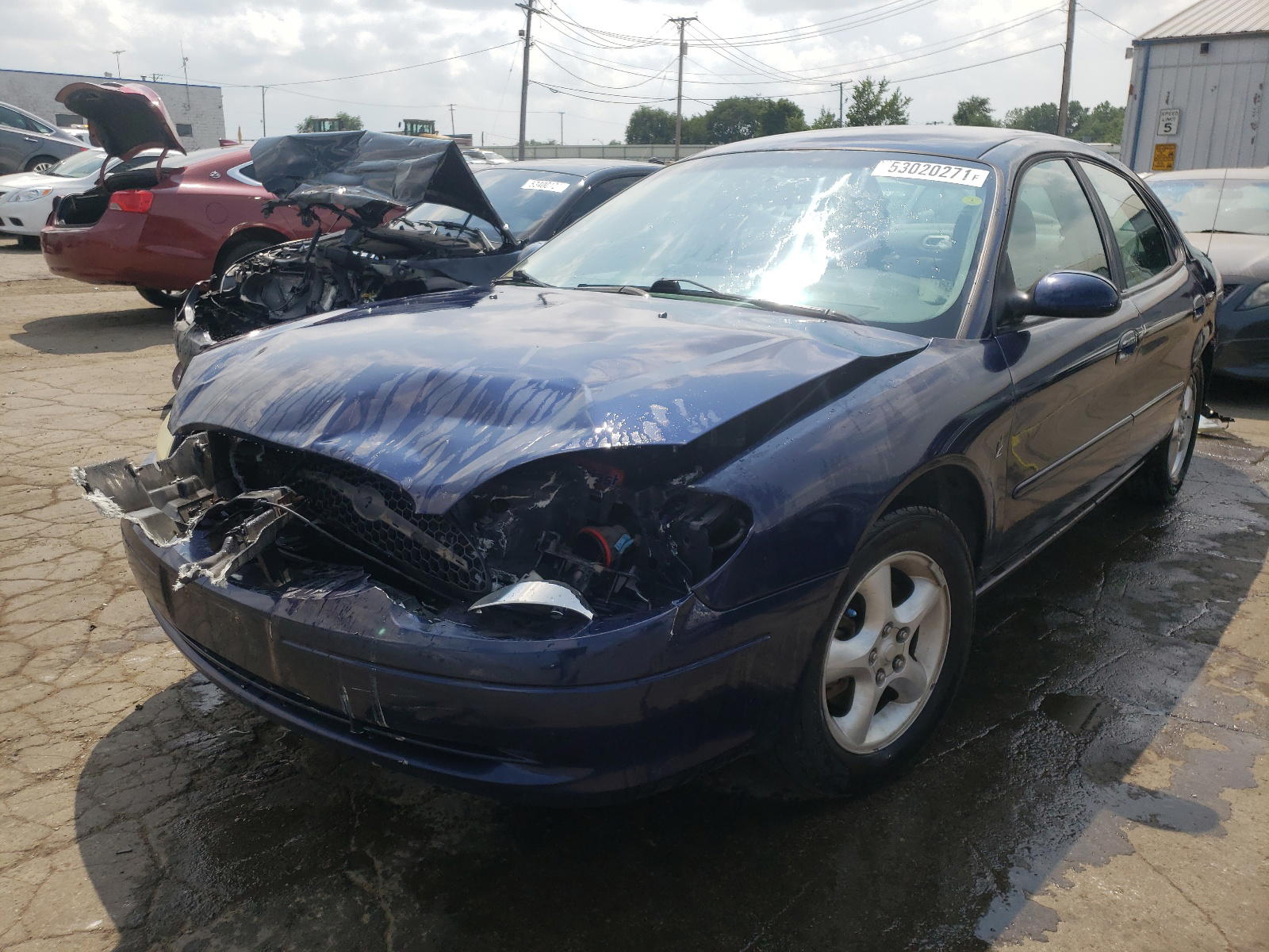 Photo 2 from auction – 2001 FORD TAURUS SE with VIN 1FAFP53261G271479