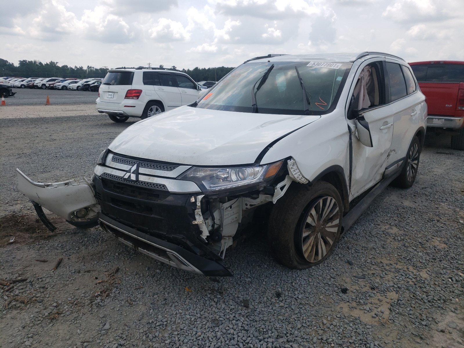 Photo 2 from auction – 2019 MITSUBISHI OUTLANDER with VIN JA4AD3A36KZ014965