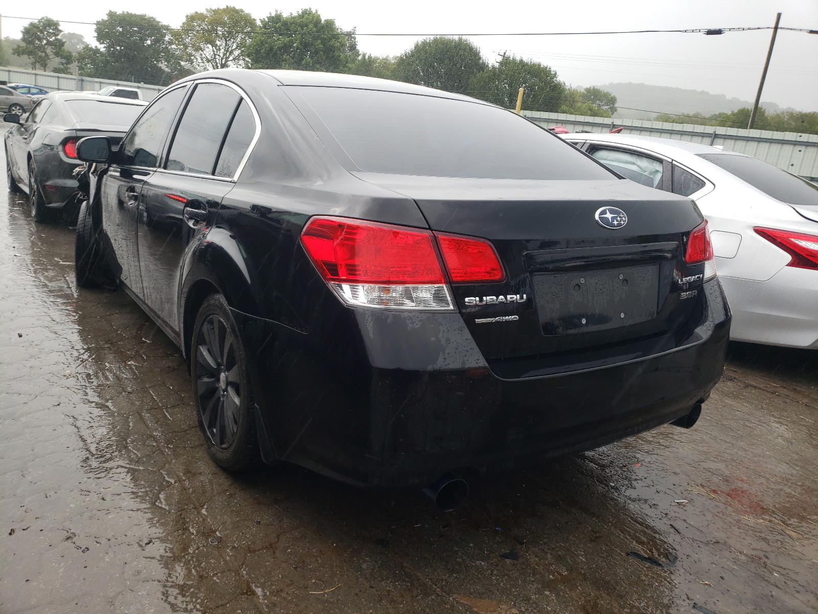 Photo 3 from auction – 2010 SUBARU LEGACY 3.6 with VIN 4S3BMDK6XA2228759