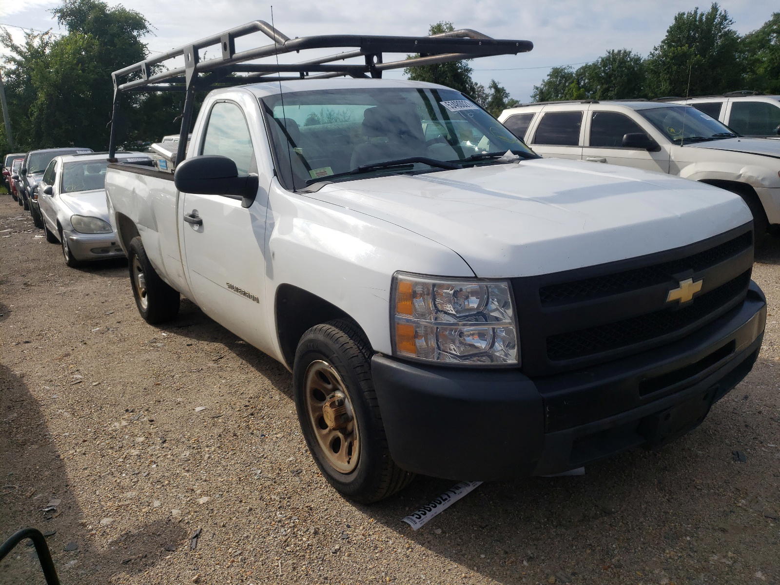 CHEVROLET SILVERADO 2010 with VIN 1GCPCPEX1AZ244287 - Photo from auction