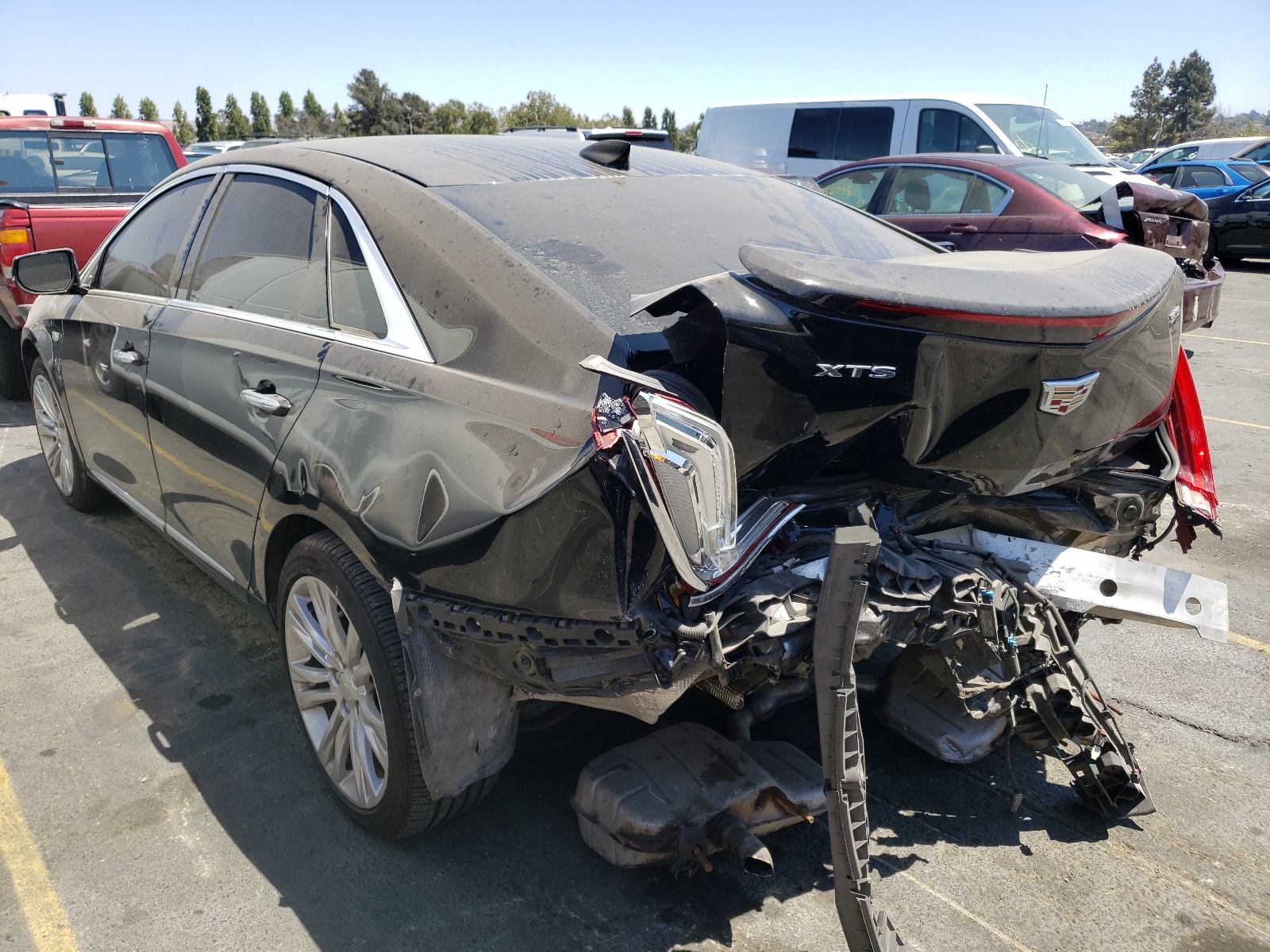 Photo 3 from auction – 2019 CADILLAC XTS with VIN 2G61M5S34K9137161