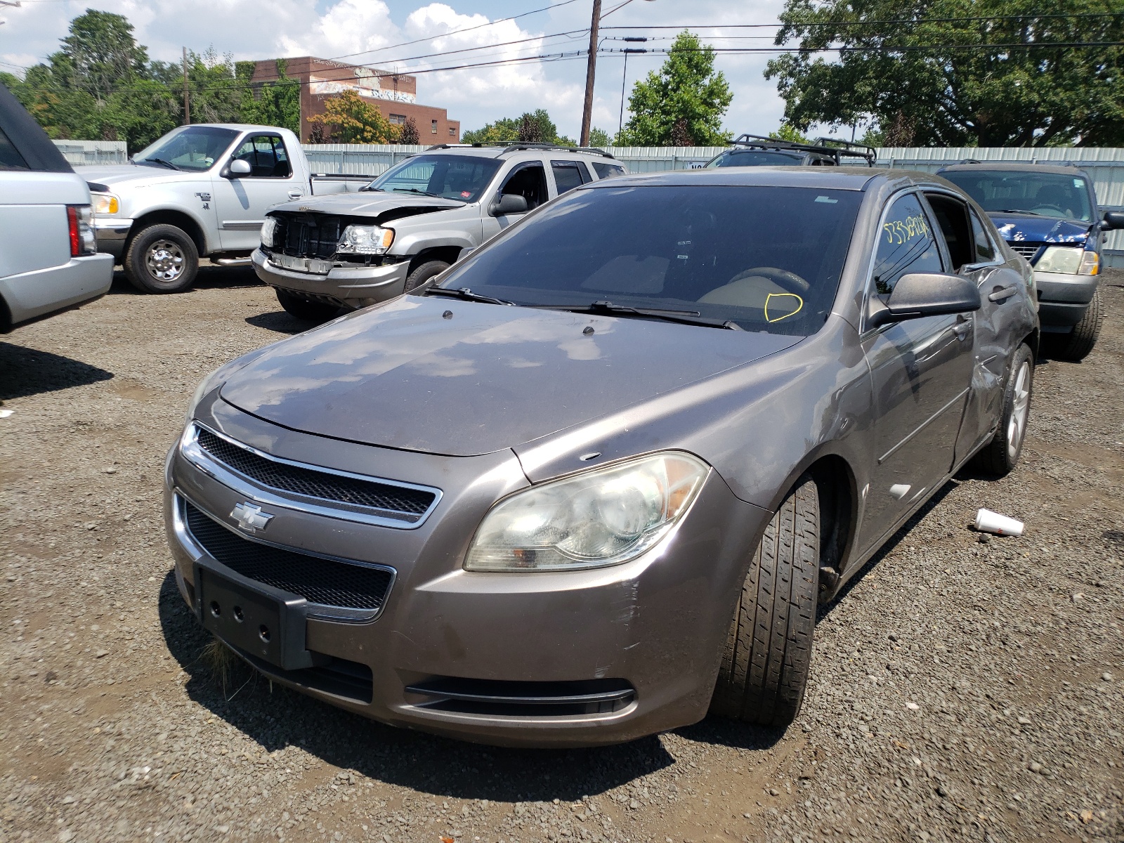 Photo 2 from auction – 2011 CHEVROLET MALIBU LS with VIN 1G1ZB5E10BF243316