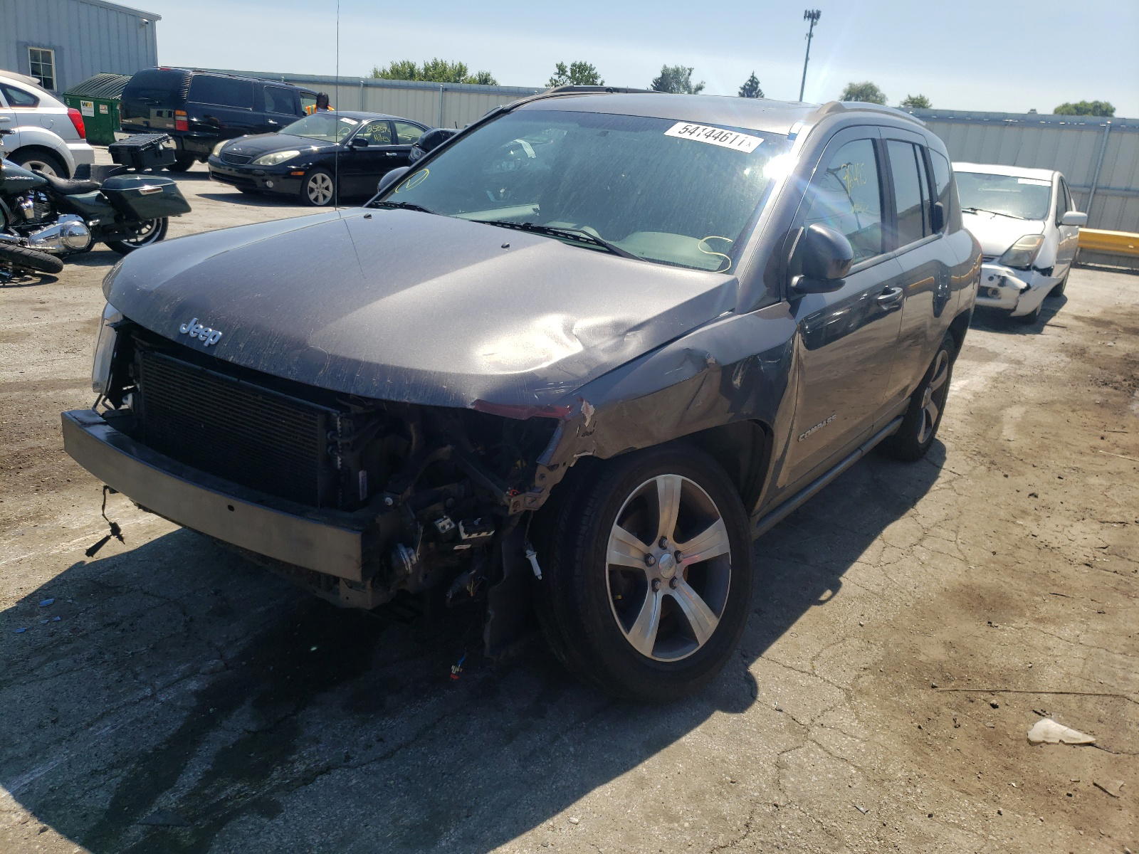Photo 9 from auction – 2016 JEEP COMPASS LA with VIN 1C4NJDEB4GD552785