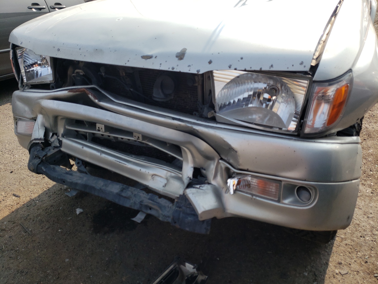 Photo 9 from auction – 2001 TOYOTA 4RUNNER LI with VIN JT3HN87R510343741