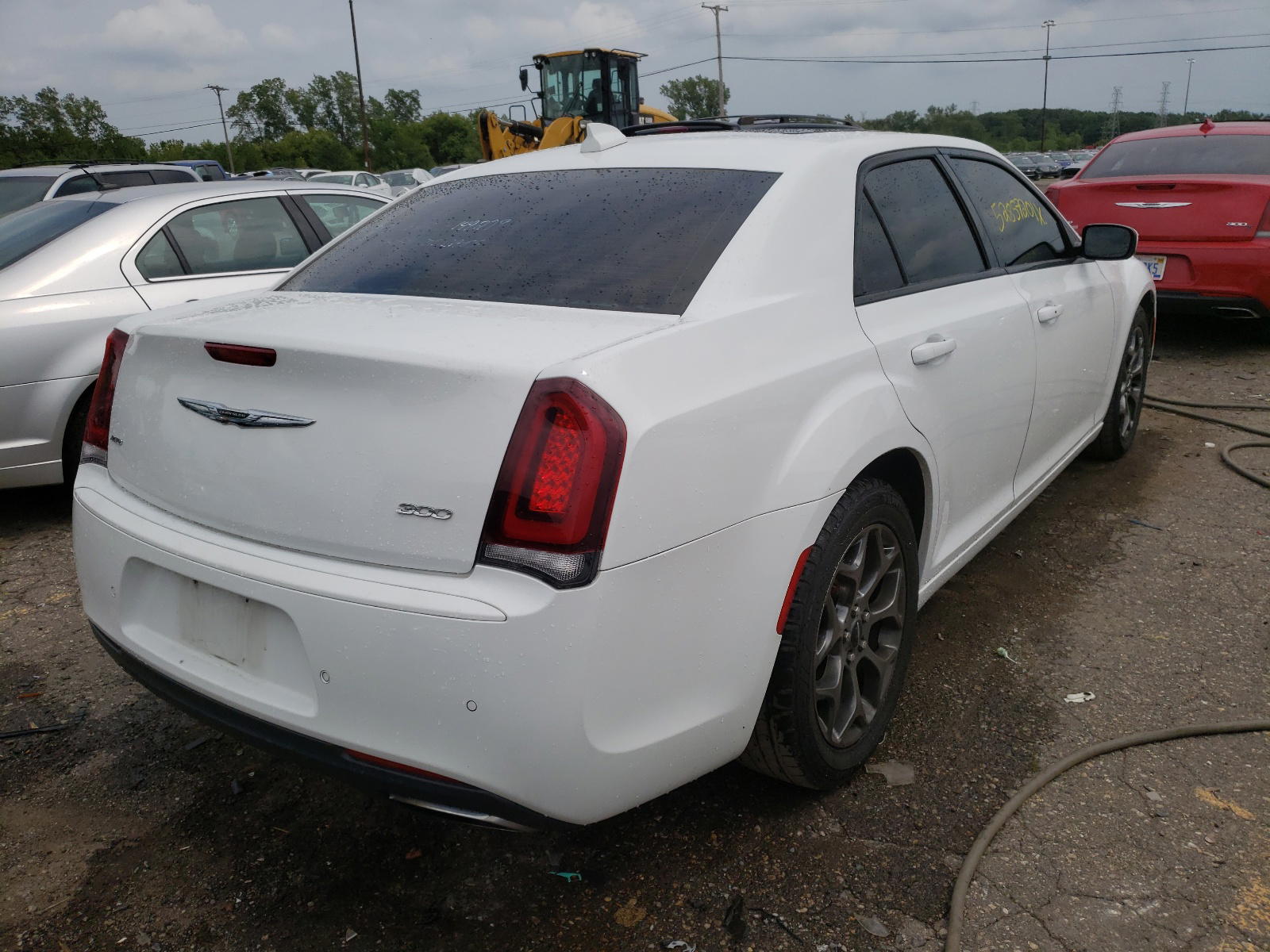 Photo 4 from auction – 2018 CHRYSLER 300 S with VIN 2C3CCAGG2JH149279
