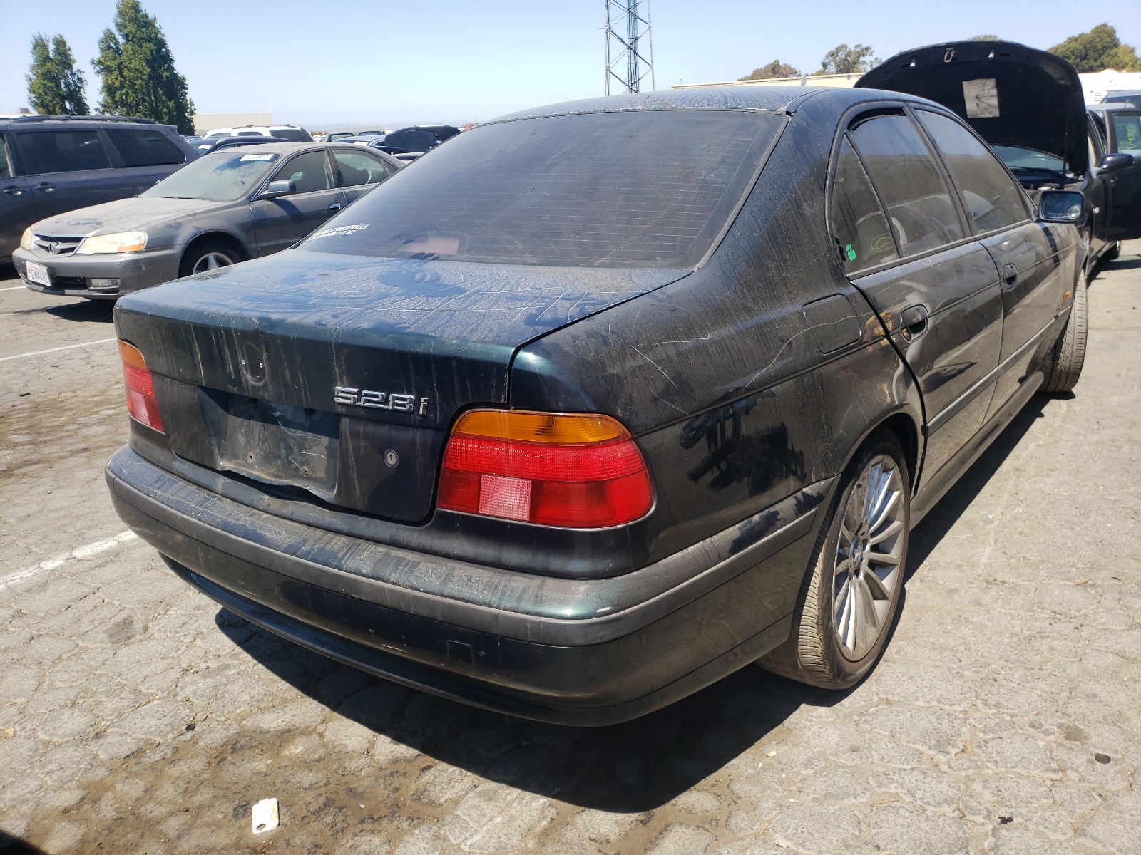 Foto 4 de la subasta – 2000 BMW 528 I AUTO con VIN WBADM6342YGU18079