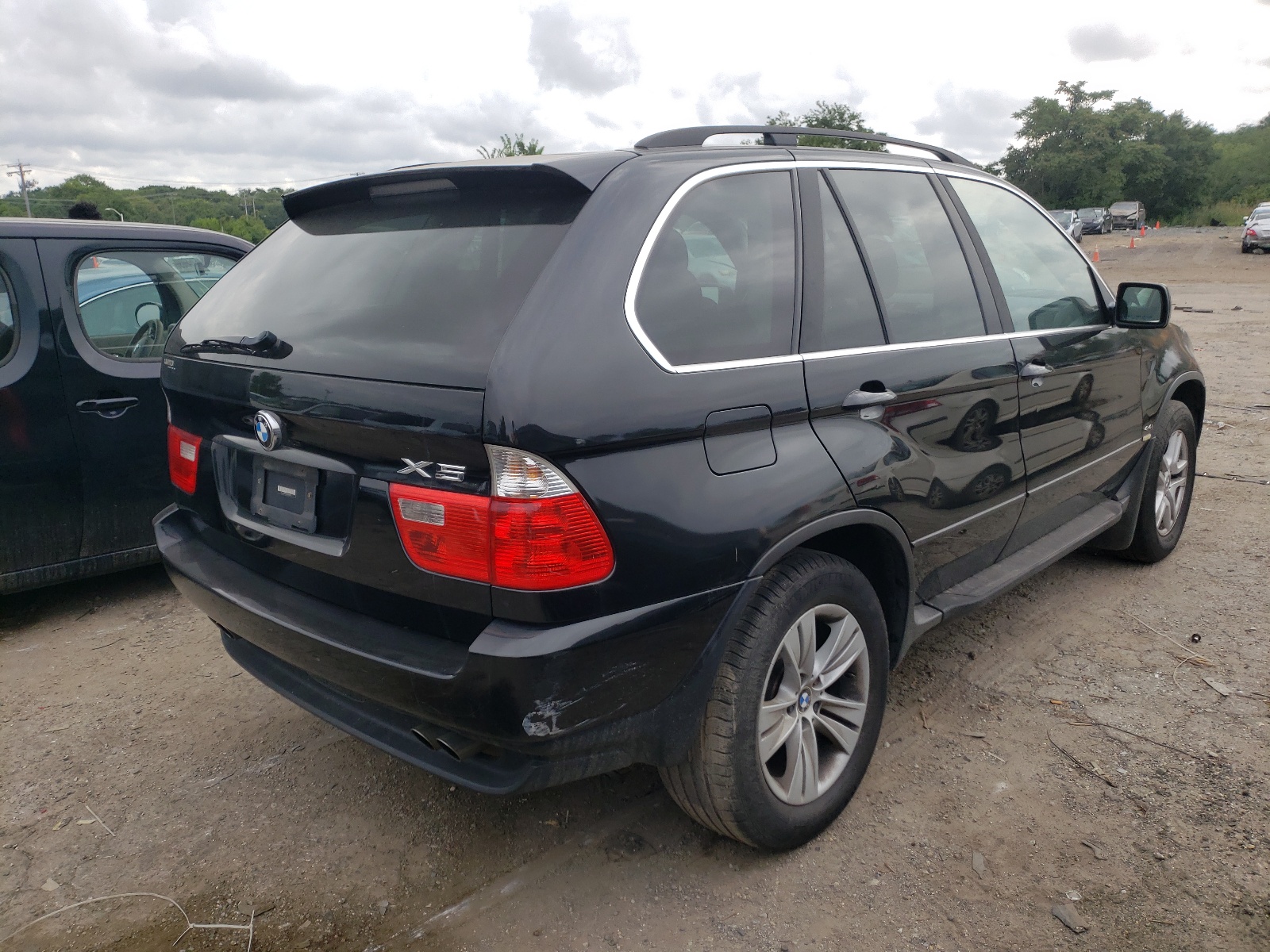 Photo 4 from auction – 2004 BMW X5 4.4I with VIN 5UXFB53584LV08499