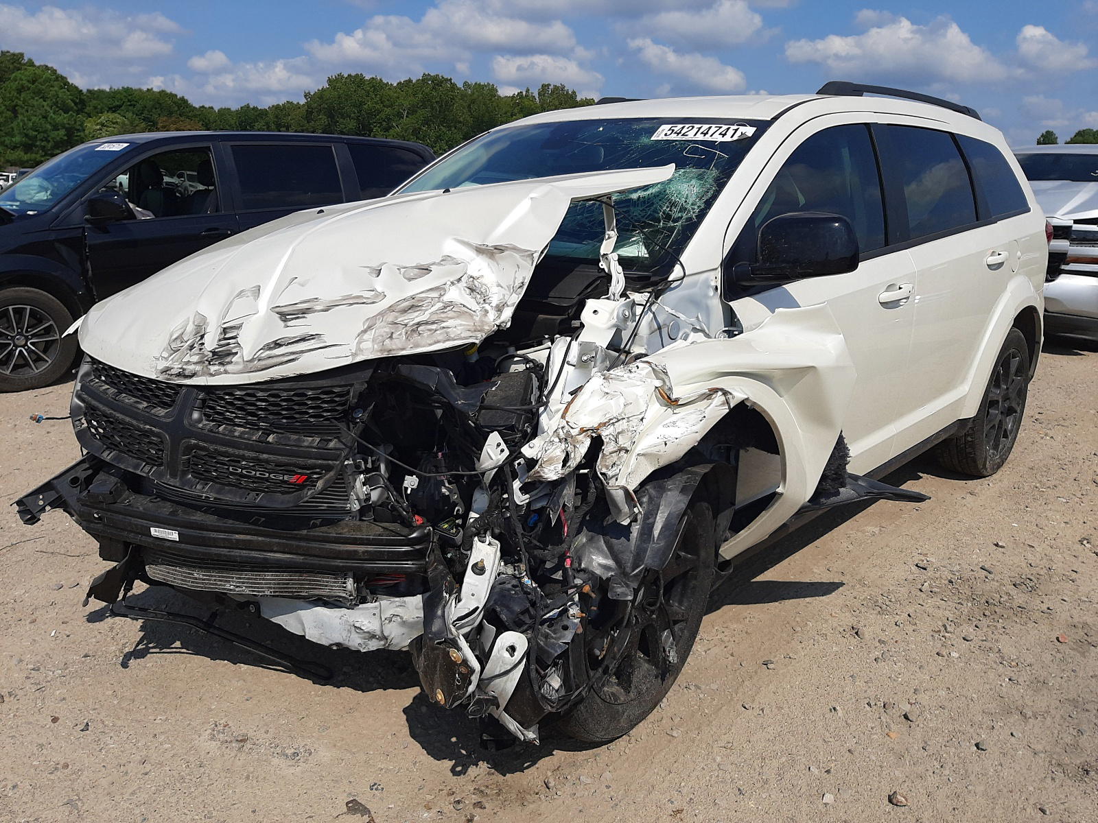 Photo 2 from auction – 2019 DODGE JOURNEY with VIN 3C4PDCBB1KT862913