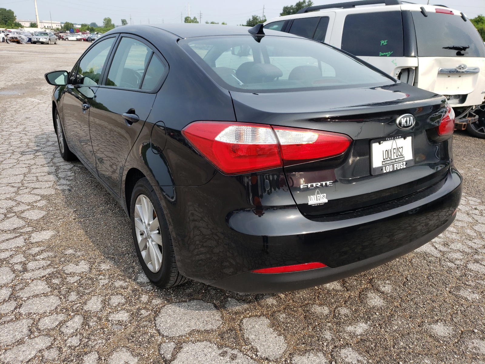 Photo 3 from auction – 2014 KIA FORTE LX with VIN KNAFX4A65E5227417
