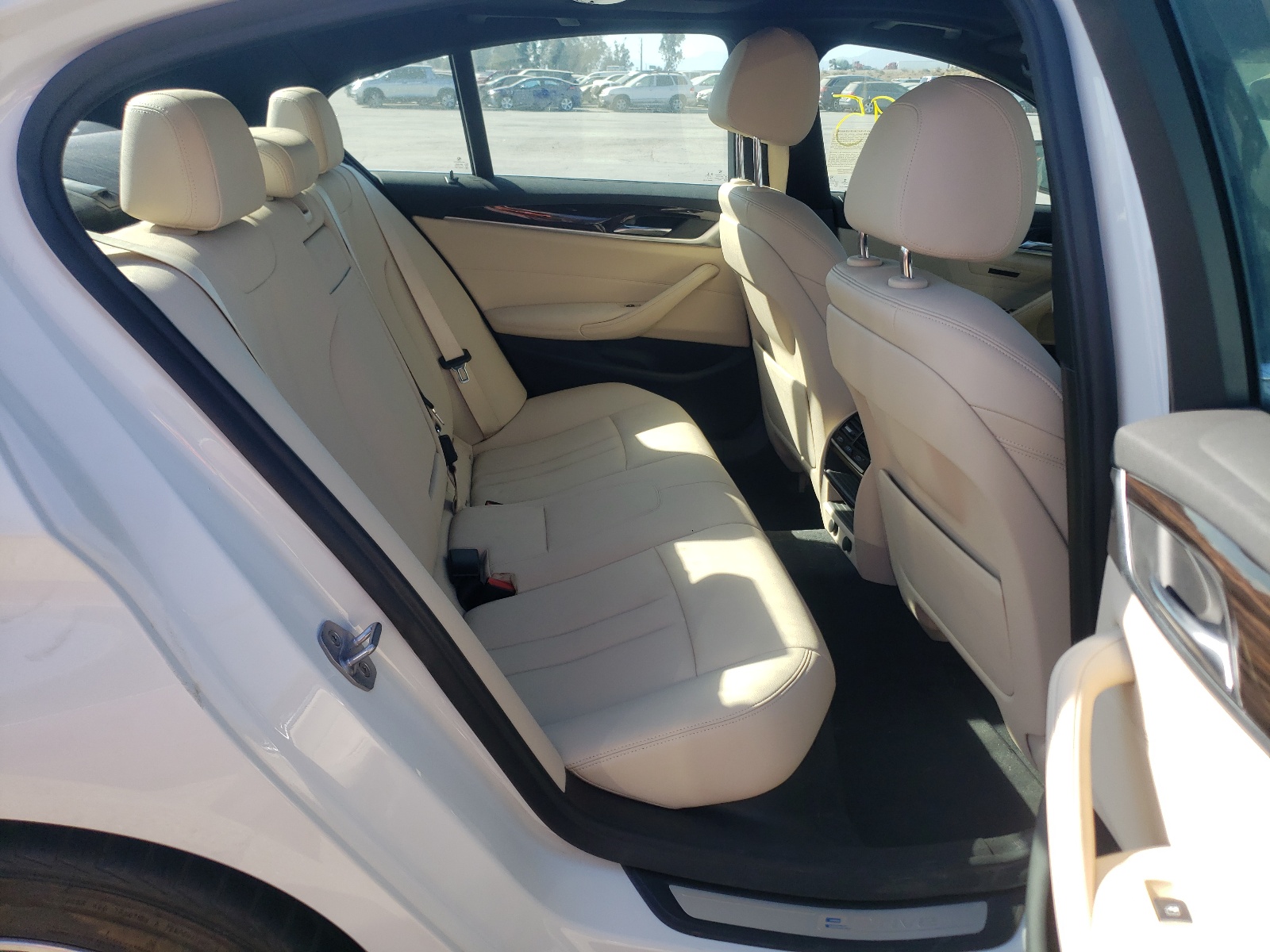 Photo 6 from auction – 2019 BMW 530E with VIN WBAJA9C56KB253776