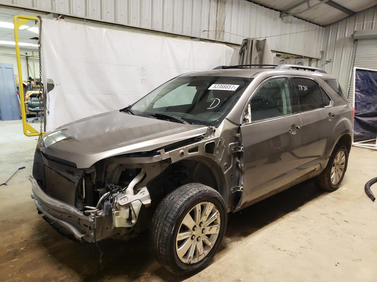 Photo 2 from auction – 2011 CHEVROLET EQUINOX LT with VIN 2CNALPEC0B6366831