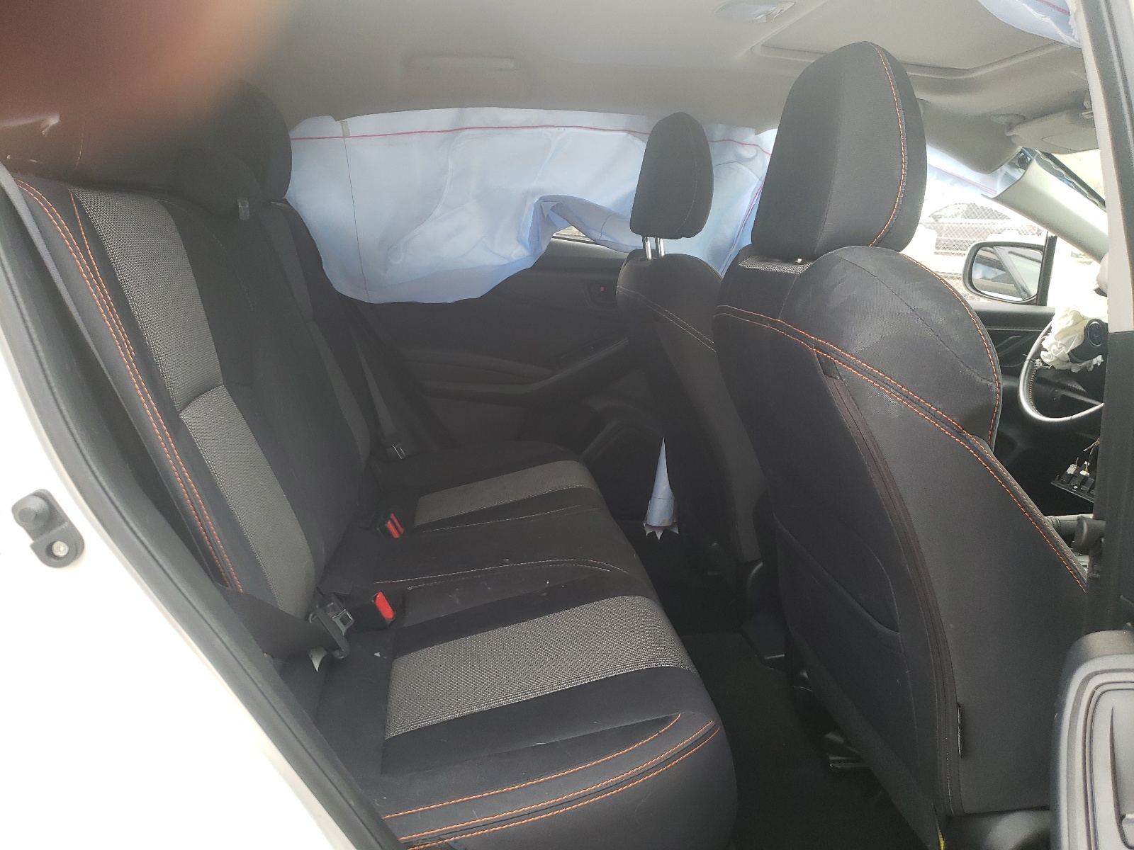 Photo 6 from auction – 2019 SUBARU CROSSTREK with VIN JF2GTAECXK8263553