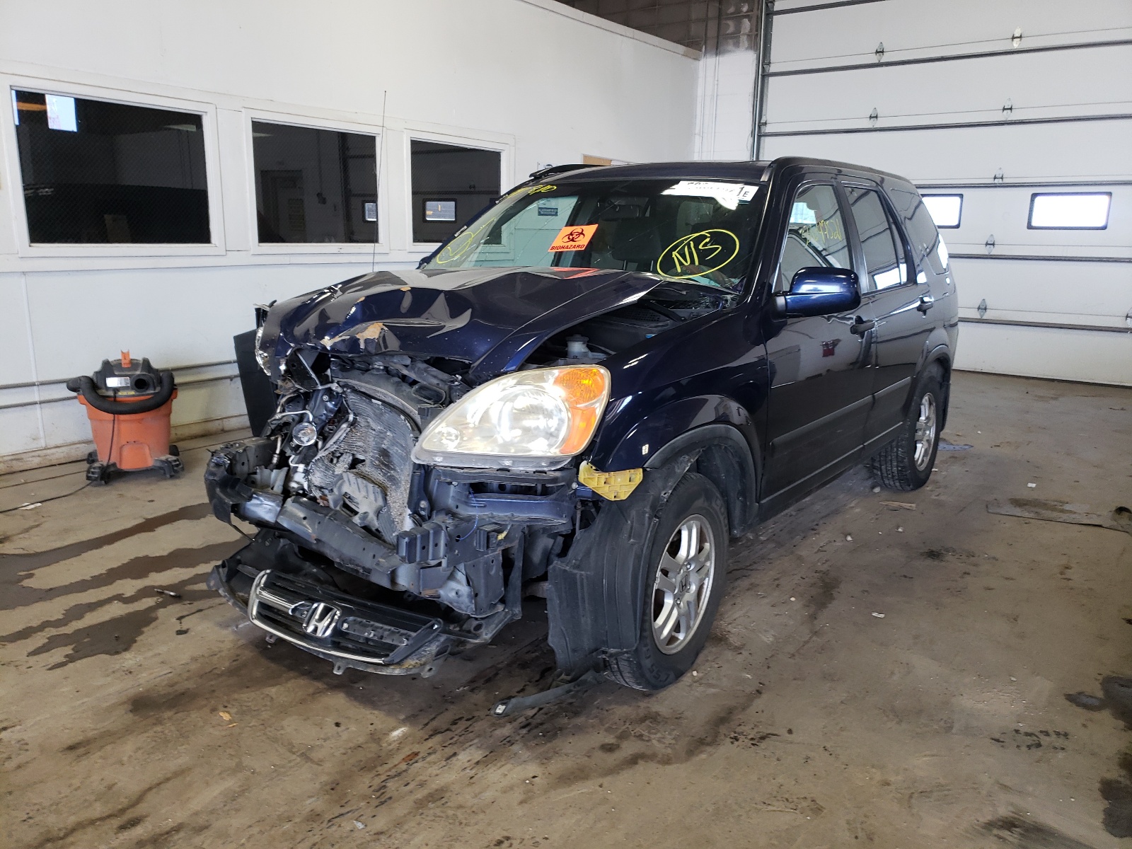 Photo 2 from auction – 2004 HONDA CR-V EX with VIN JHLRD78824C017100