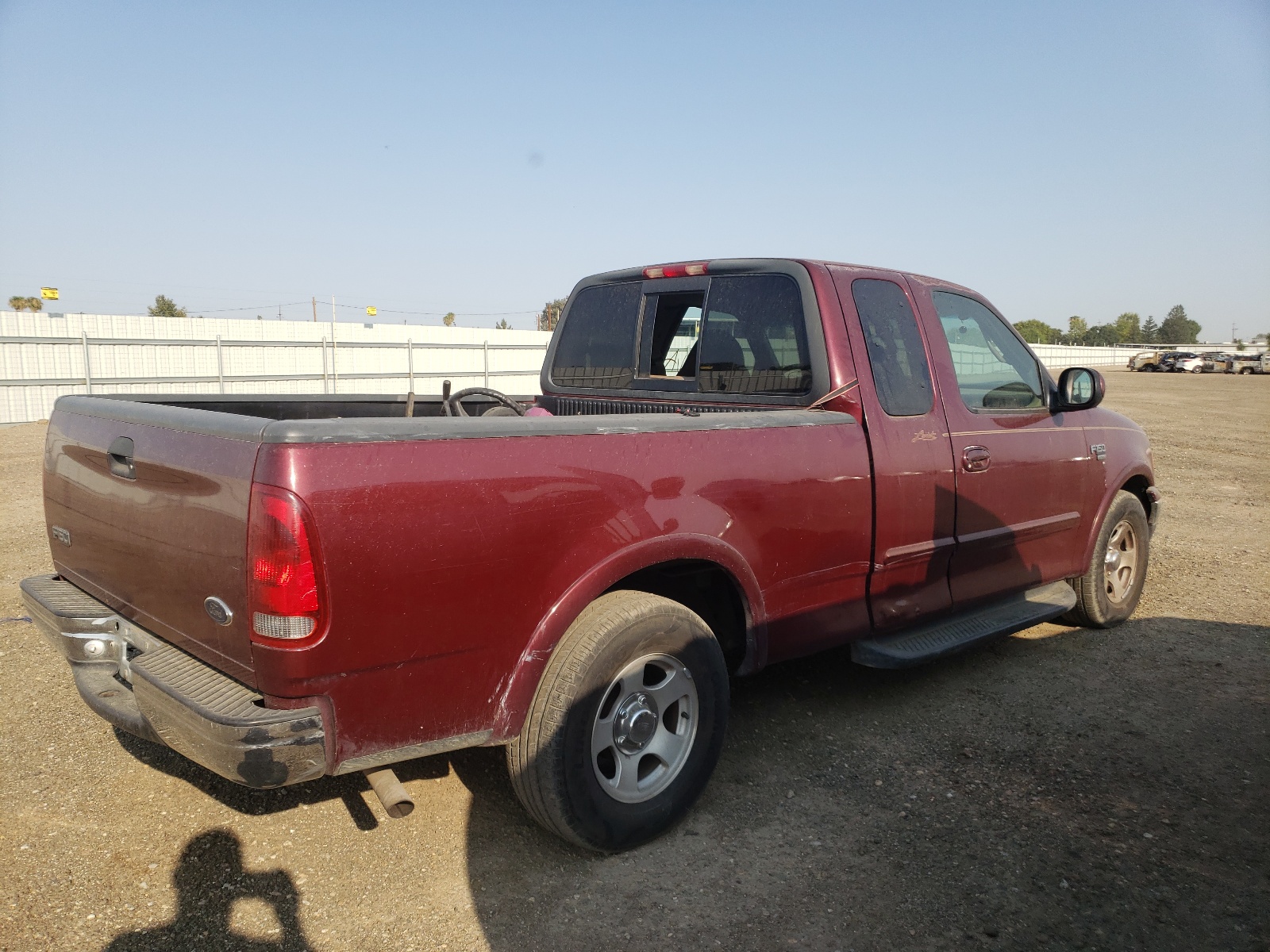 Photo 4 from auction – 1999 FORD F150 with VIN 1FTRX17L5XKB62729