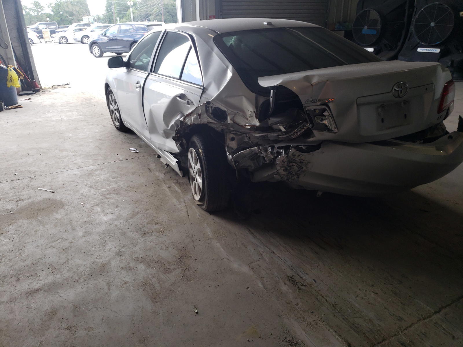 Photo 9 from auction – 2011 TOYOTA CAMRY BASE with VIN 4T1BF3EK6BU764560