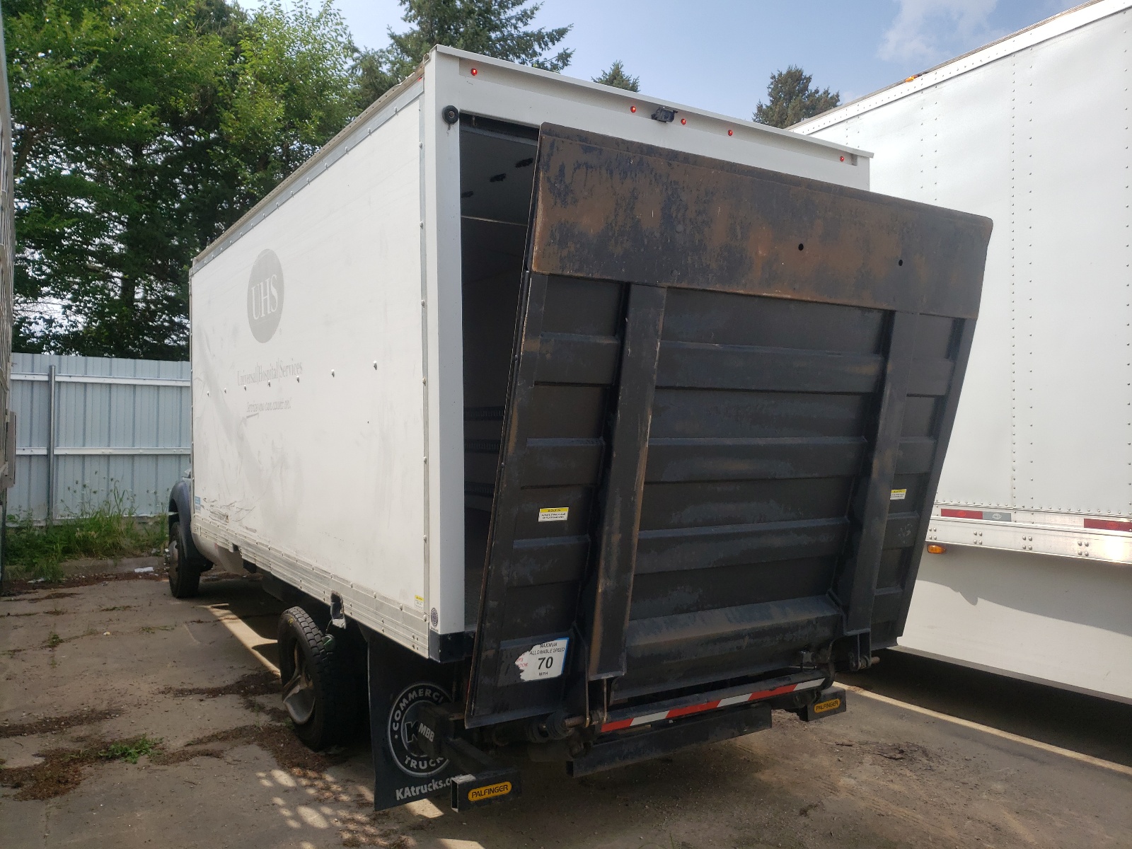 Photo 3 from auction – 2015 FORD F550 SUPER with VIN 1FDUF5GT0FEA49526