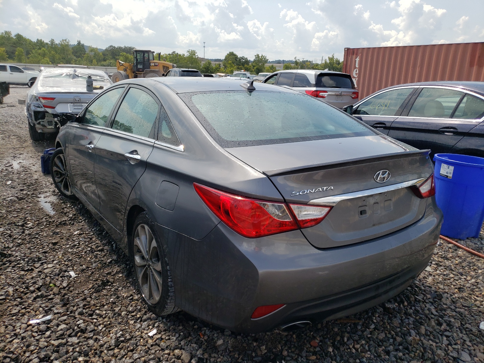 Photo 3 from auction – 2014 HYUNDAI SONATA SE with VIN 5NPEC4AC4EH918597