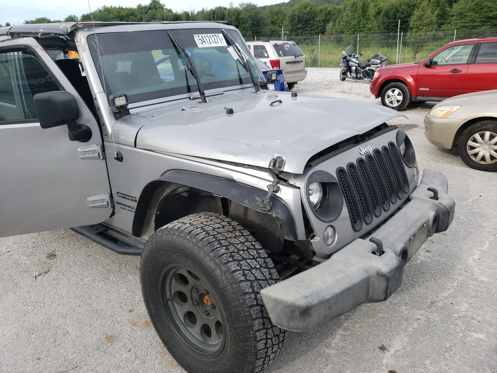 Photo 9 from auction – 2016 JEEP WRANGLER U with VIN 1C4BJWDG6GL329214
