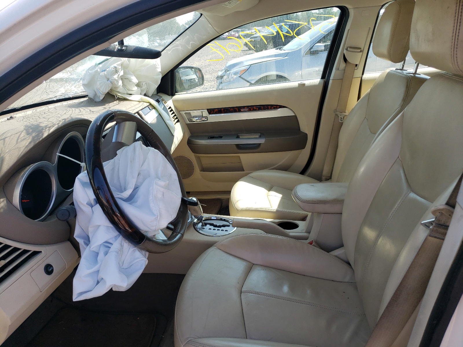 Photo 5 from auction – 2010 CHRYSLER SEBRING LI with VIN 1C3CC5FBXAN188190