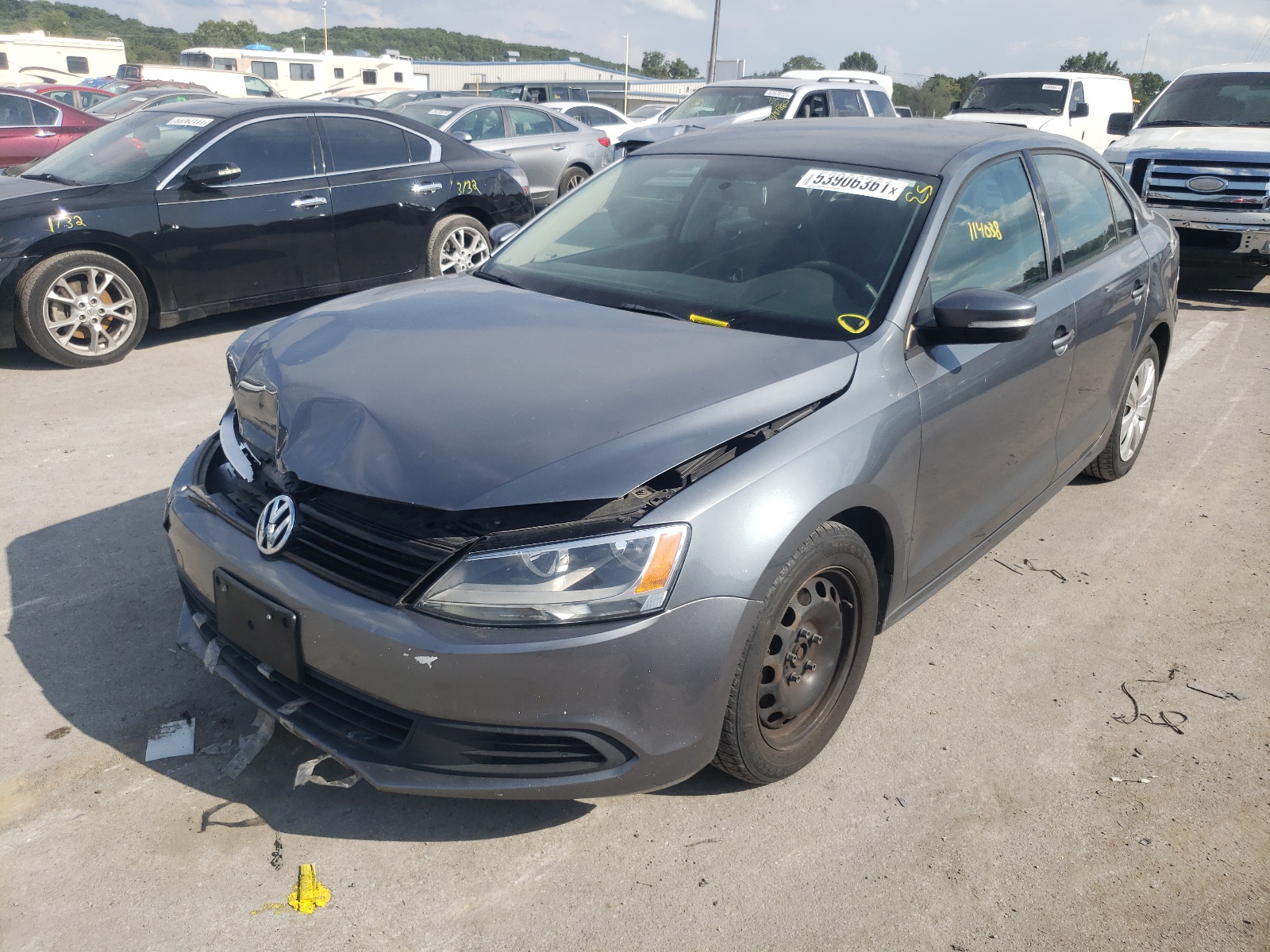 Photo 2 from auction – 2011 VOLKSWAGEN JETTA SE with VIN 3VWDZ7AJ2BM021453