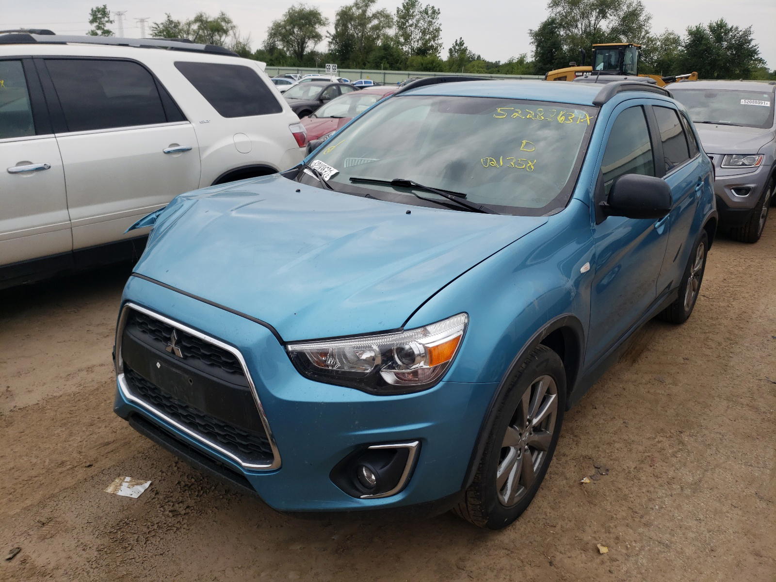 Photo 2 from auction – 2013 MITSUBISHI OUTLANDER with VIN 4A4AP5AU3DE021358
