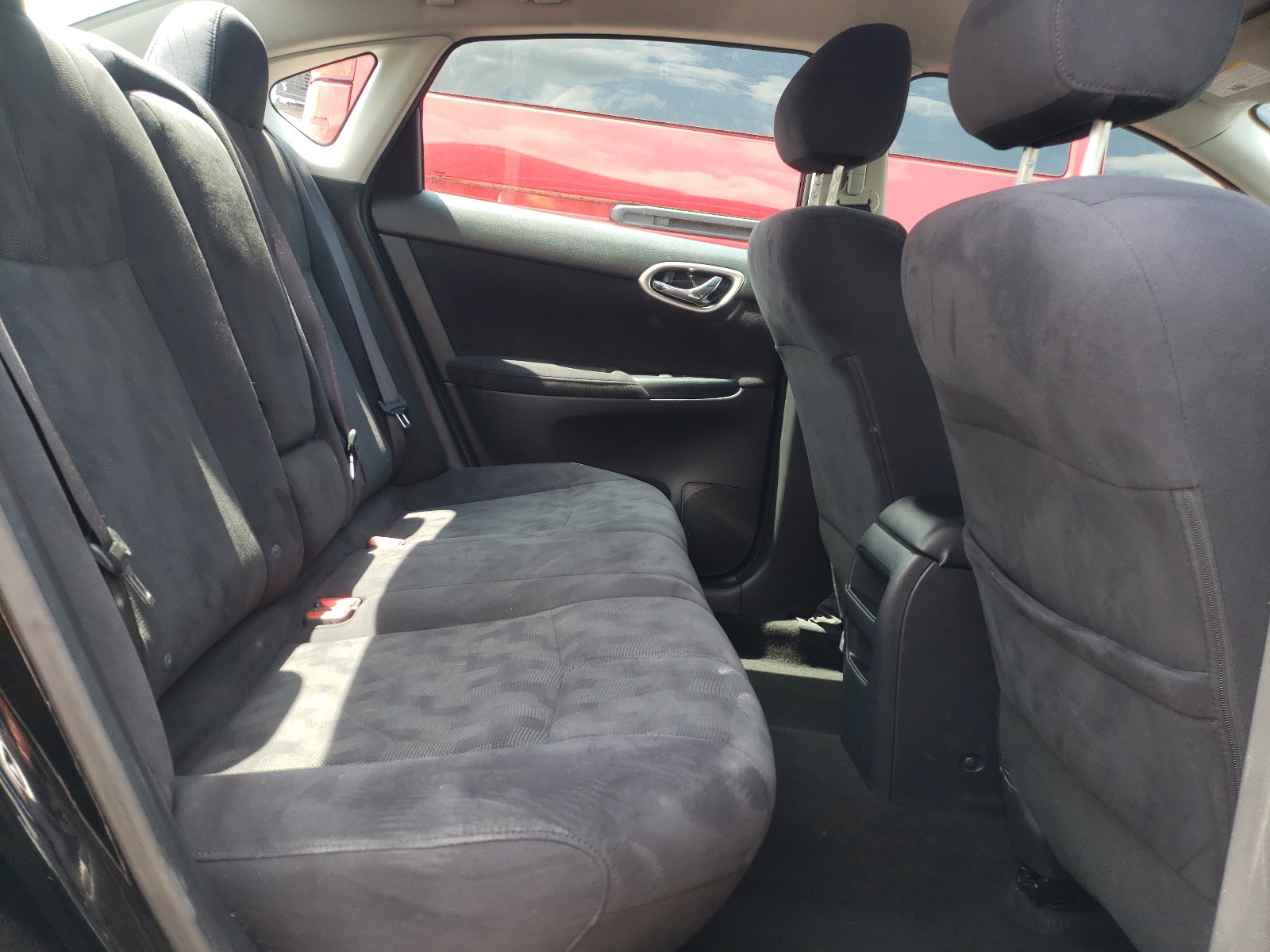 Photo 6 from auction – 2013 NISSAN SENTRA S with VIN 3N1AB7AP9DL685033