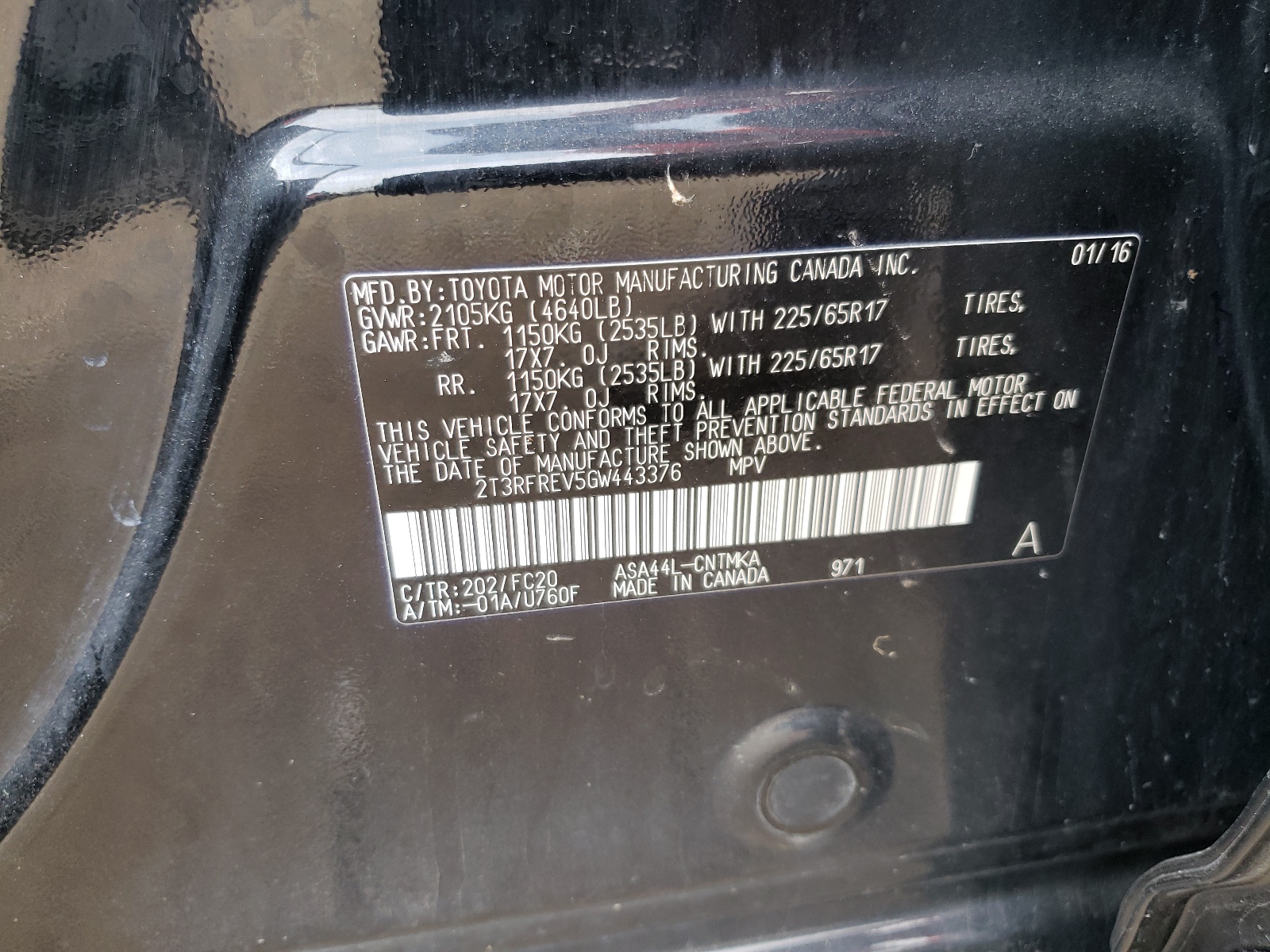 Photo 10 from auction – 2016 TOYOTA RAV4 XLE with VIN 2T3RFREV5GW443376