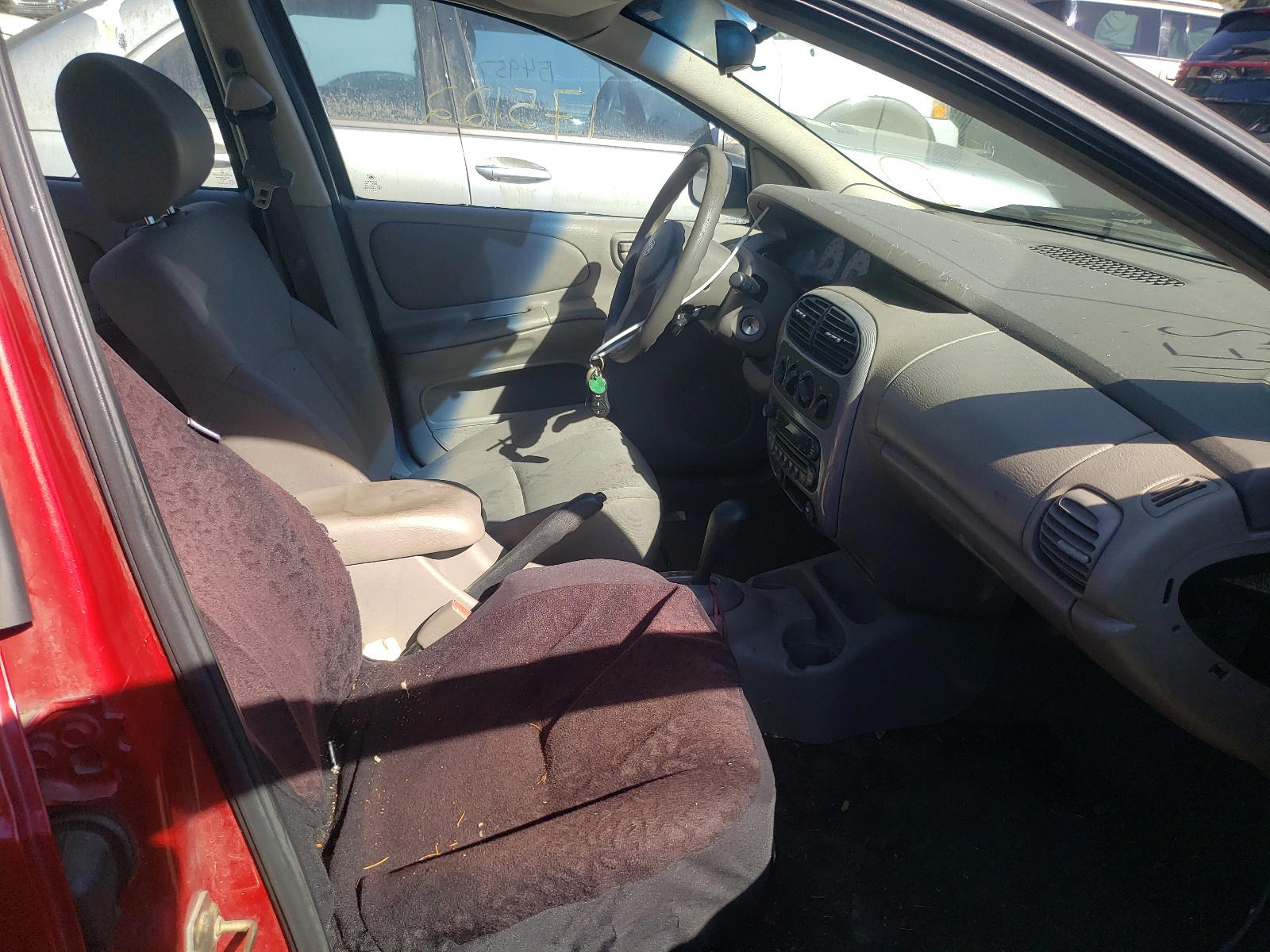Photo 5 from auction – 2005 DODGE NEON SXT with VIN 1B3ES56C85D273767