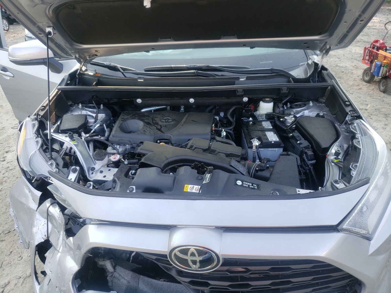 Photo 7 from auction – 2021 TOYOTA RAV4 XLE P with VIN 2T3A1RFV3MC199511