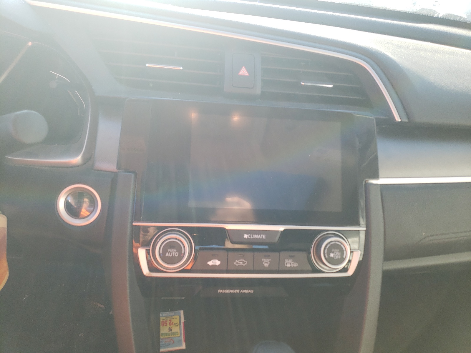 Фото 9 с аукциона – 2016 HONDA CIVIC EX с VIN 19XFC2F77GE047478