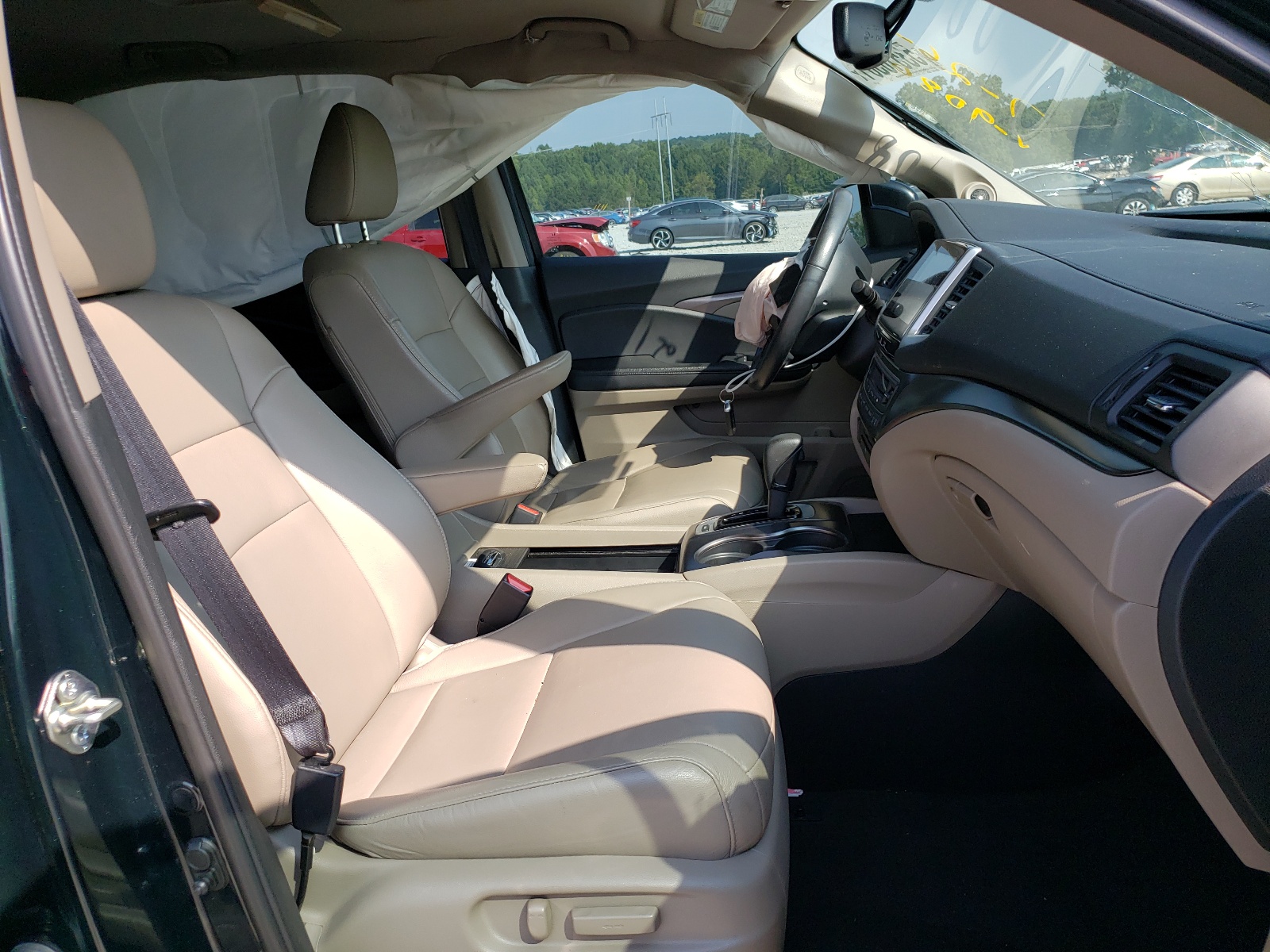 Photo 5 from auction – 2016 HONDA PILOT EXL with VIN 5FNYF5H88GB049080