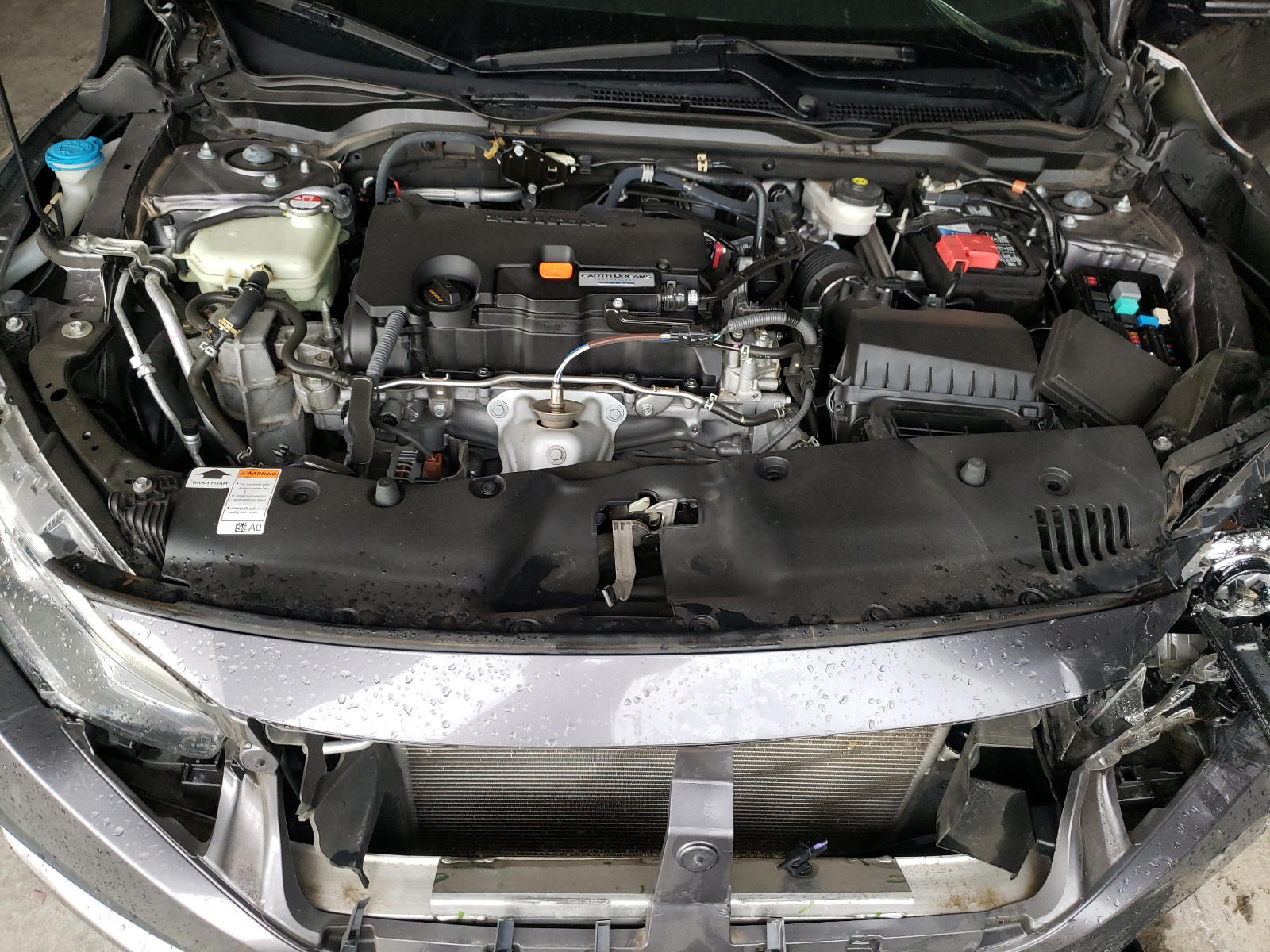 Photo 7 from auction – 2017 HONDA CIVIC LX with VIN 19XFC2F53HE021198
