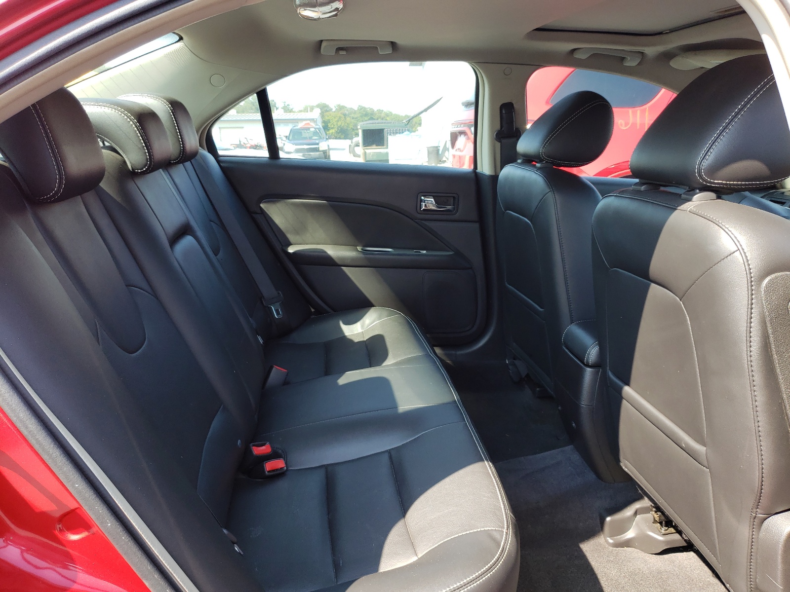 Photo 6 from auction – 2010 FORD FUSION SEL with VIN 3FAHP0JG3AR428100