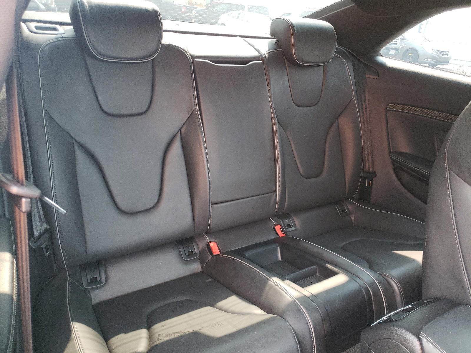Photo 6 from auction – 2013 AUDI RS5 with VIN WUAC6AFR7DA900081