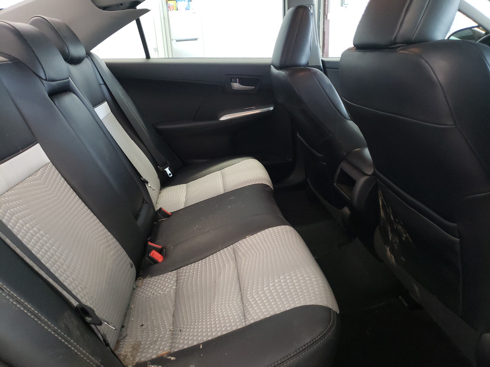 Zdjęcie 6 z aukcji – 2012 TOYOTA CAMRY BASE z VIN 4T1BF1FK5CU051217