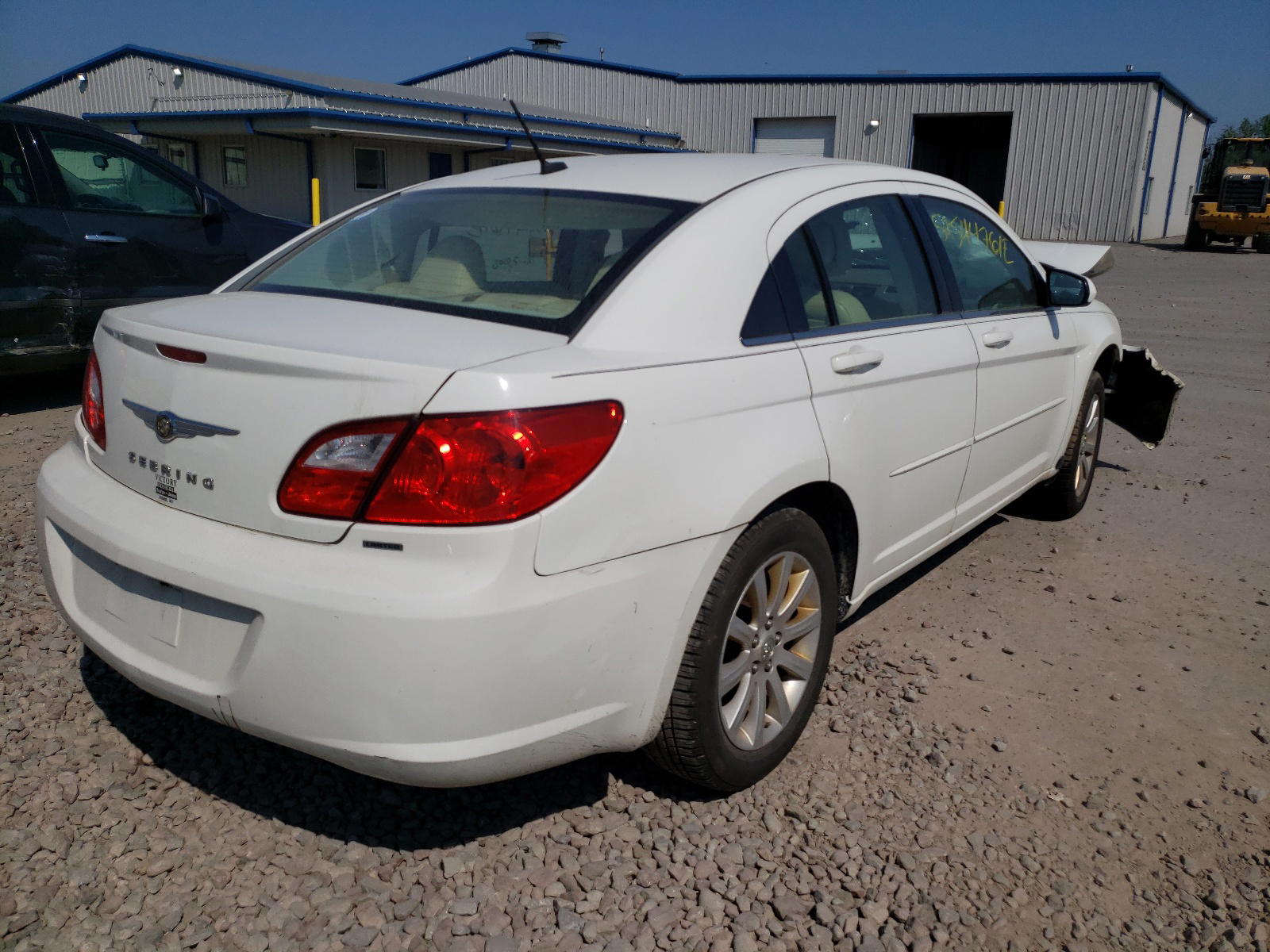 Photo 4 from auction – 2010 CHRYSLER SEBRING LI with VIN 1C3CC5FBXAN188190